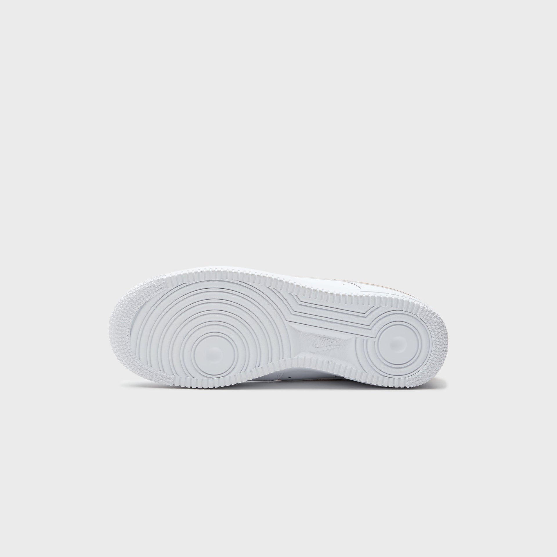 Nike Air Force 1 '07 Ess - Monarch / White