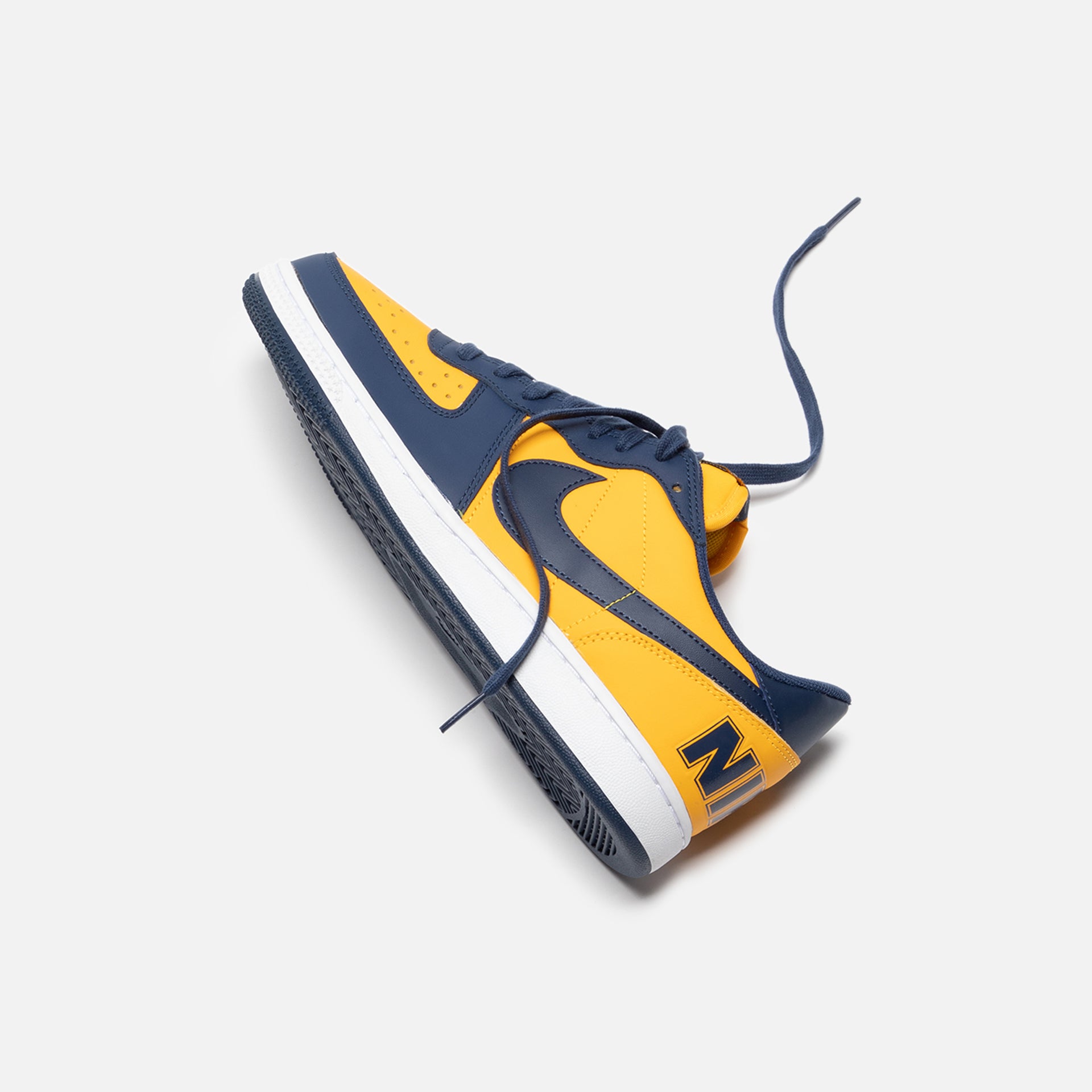 Nike Terminator Low - University Gold / Navy / White