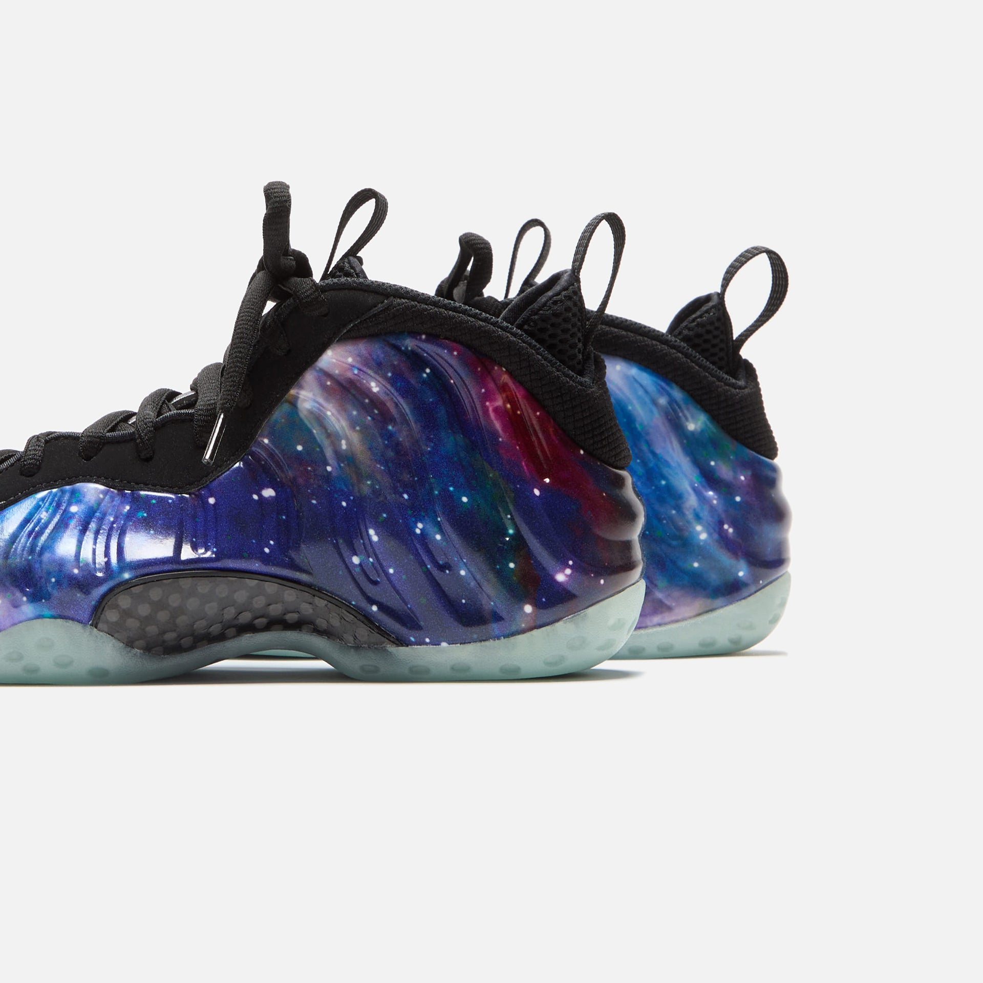 Nike Air Foamposite One - Obsidian / Anthracite / Black