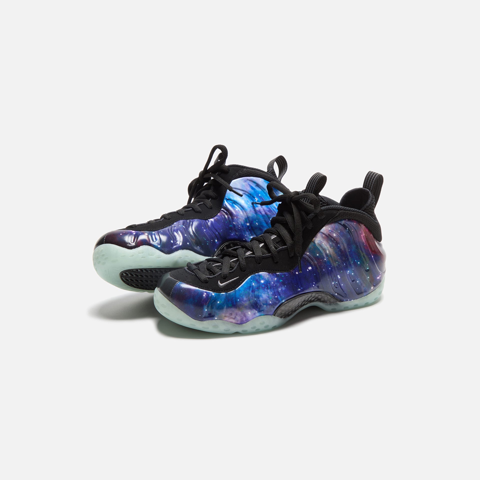 Nike Air Foamposite One - Obsidian / Anthracite / Black