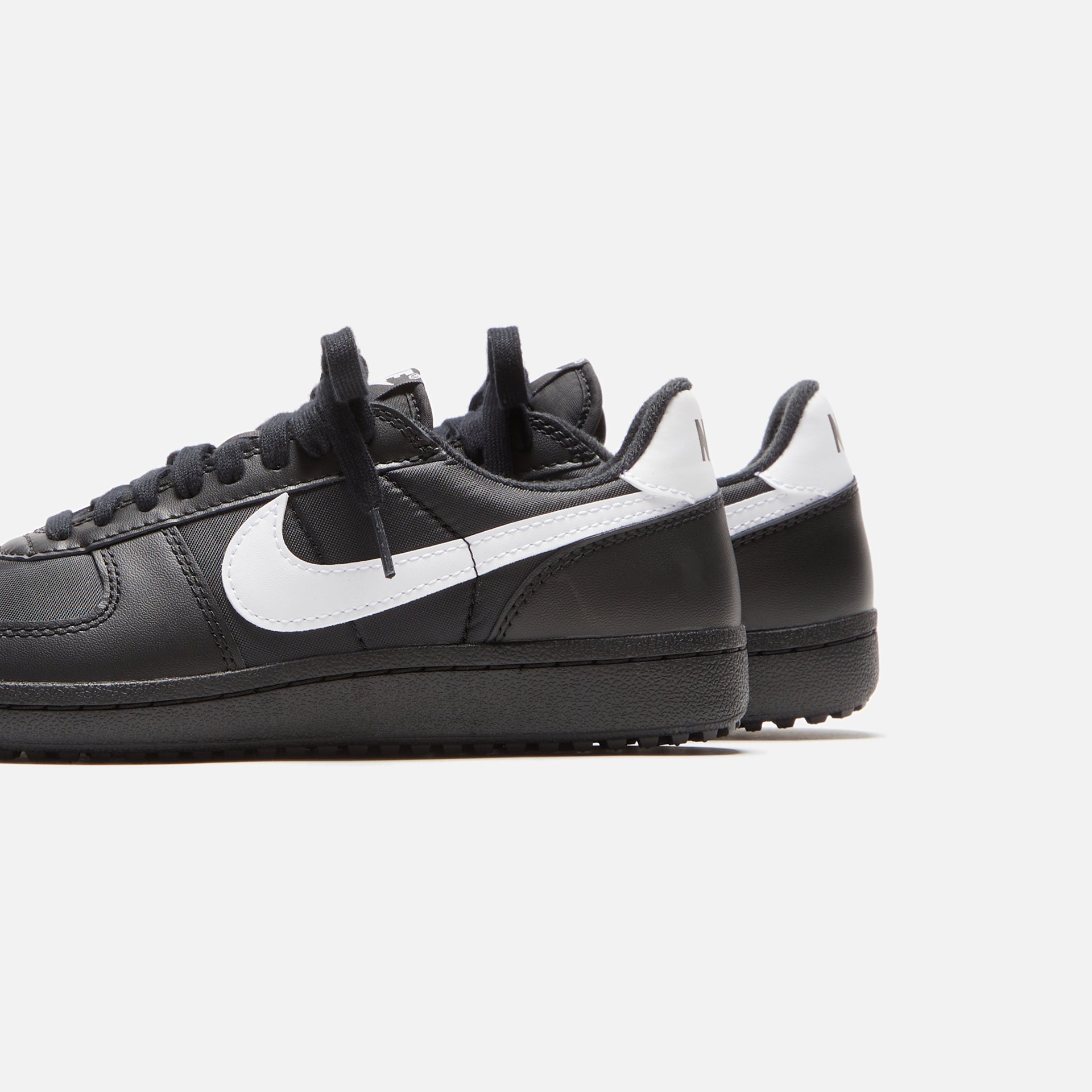 Nike Field General 82 - Black / Black / White