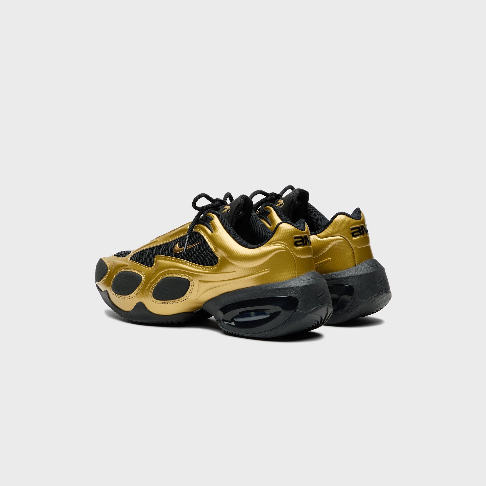 Nike WMNS Air Max Muse - Metallic Gold / Black