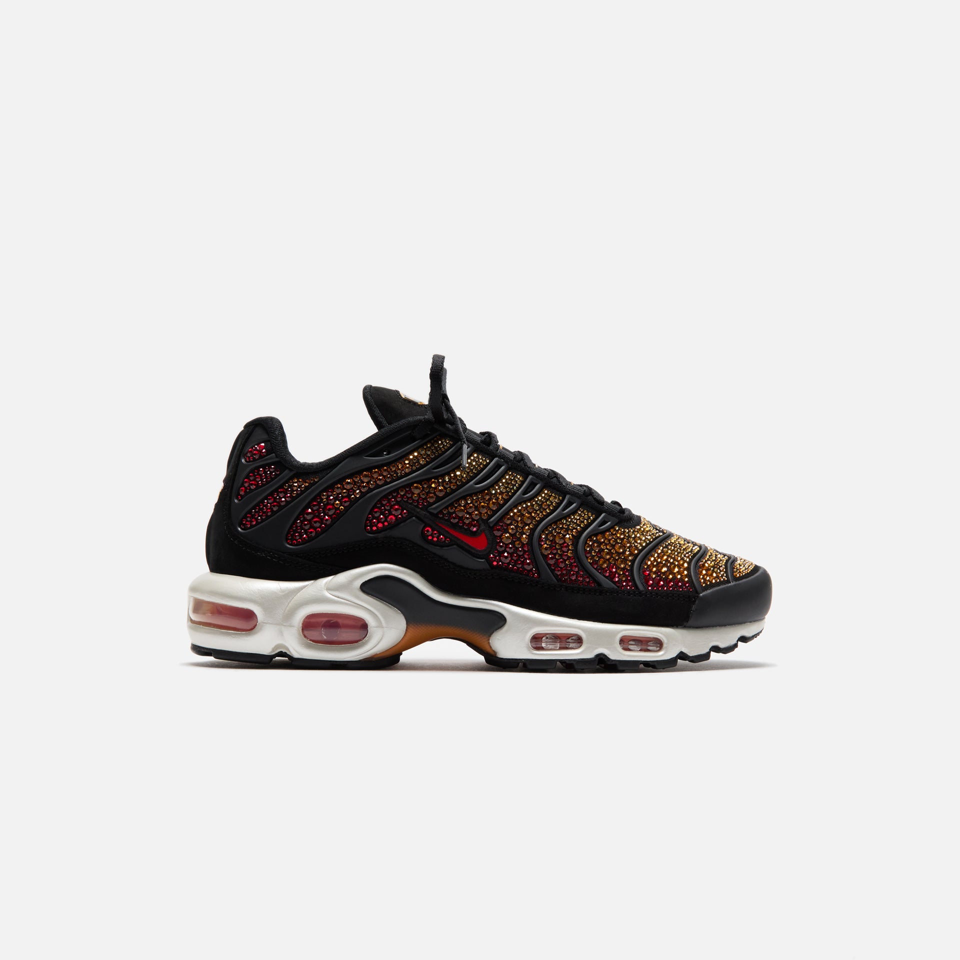 Nike x Swarovski WMNS Air Max Plus - Black / Fire Red / Pimento / Bright Ceramic / Saturn Gold