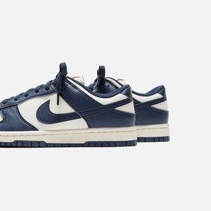 Nike WMNS Dunk Low - Phantom / Obsidian / Pale Ivory