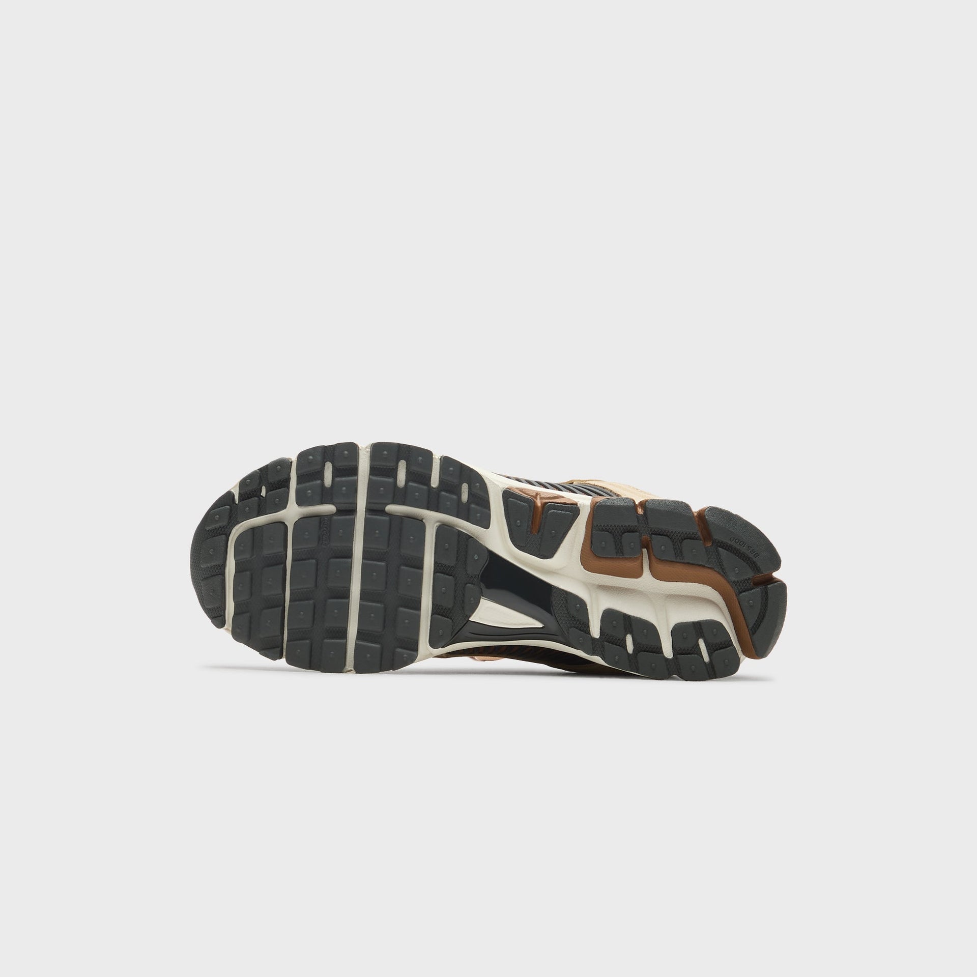 Nike Zoom Vomero 5 - Light British Tan / Dark Smoke Grey / British Khaki / Linen