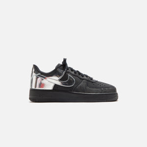 Nike Air Force 1 Low - Black / Metallic Silver