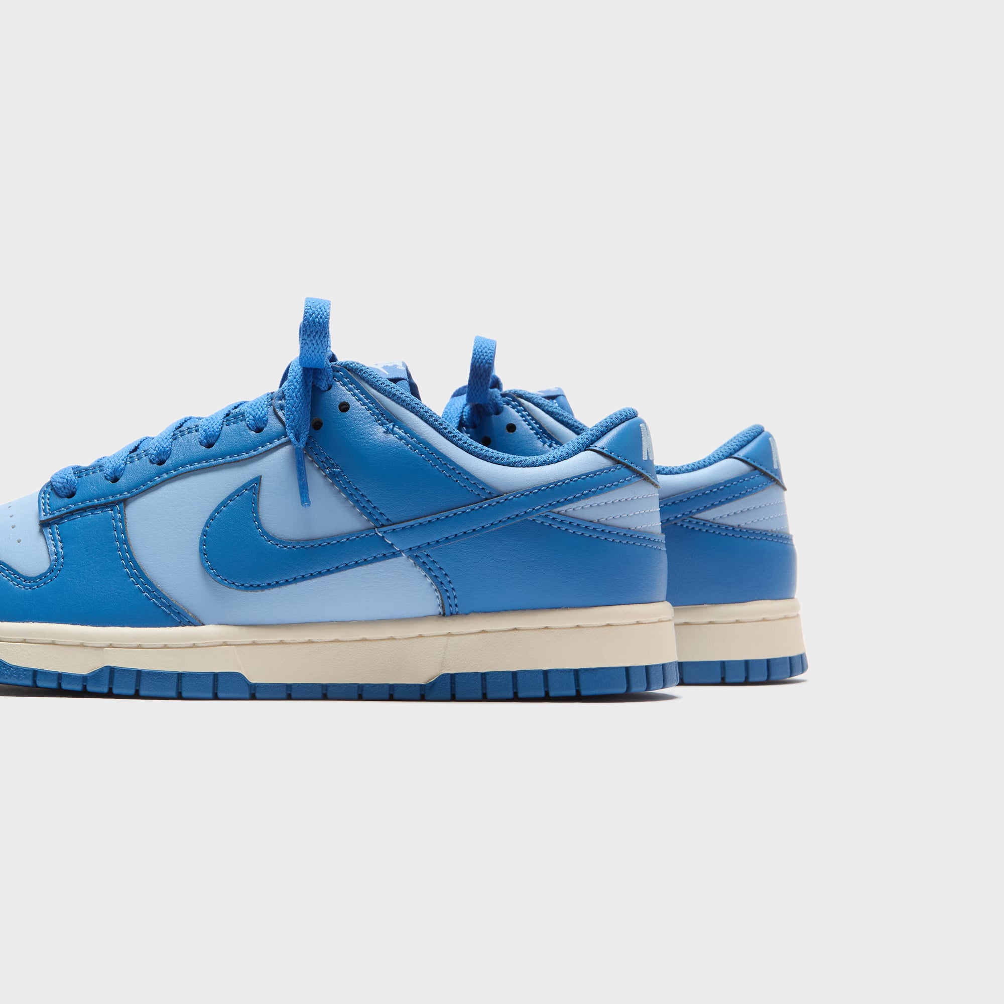Dunk Low 'University Blue' Release Date. Nike SNKRS
