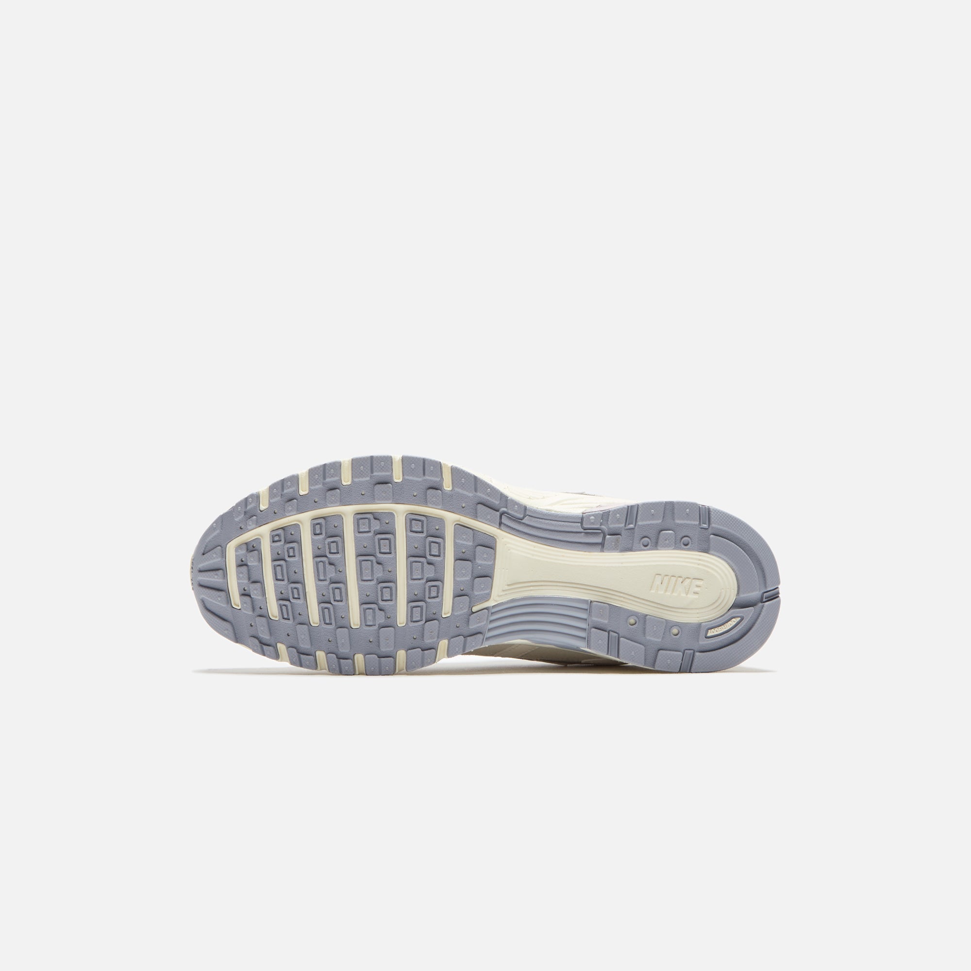Nike WMNS P-6000 - Light Bone / Platinum Violet / Cement