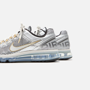 Nike Air Max 2013 - Metallic Silver / Phantom / Metallic Pewter