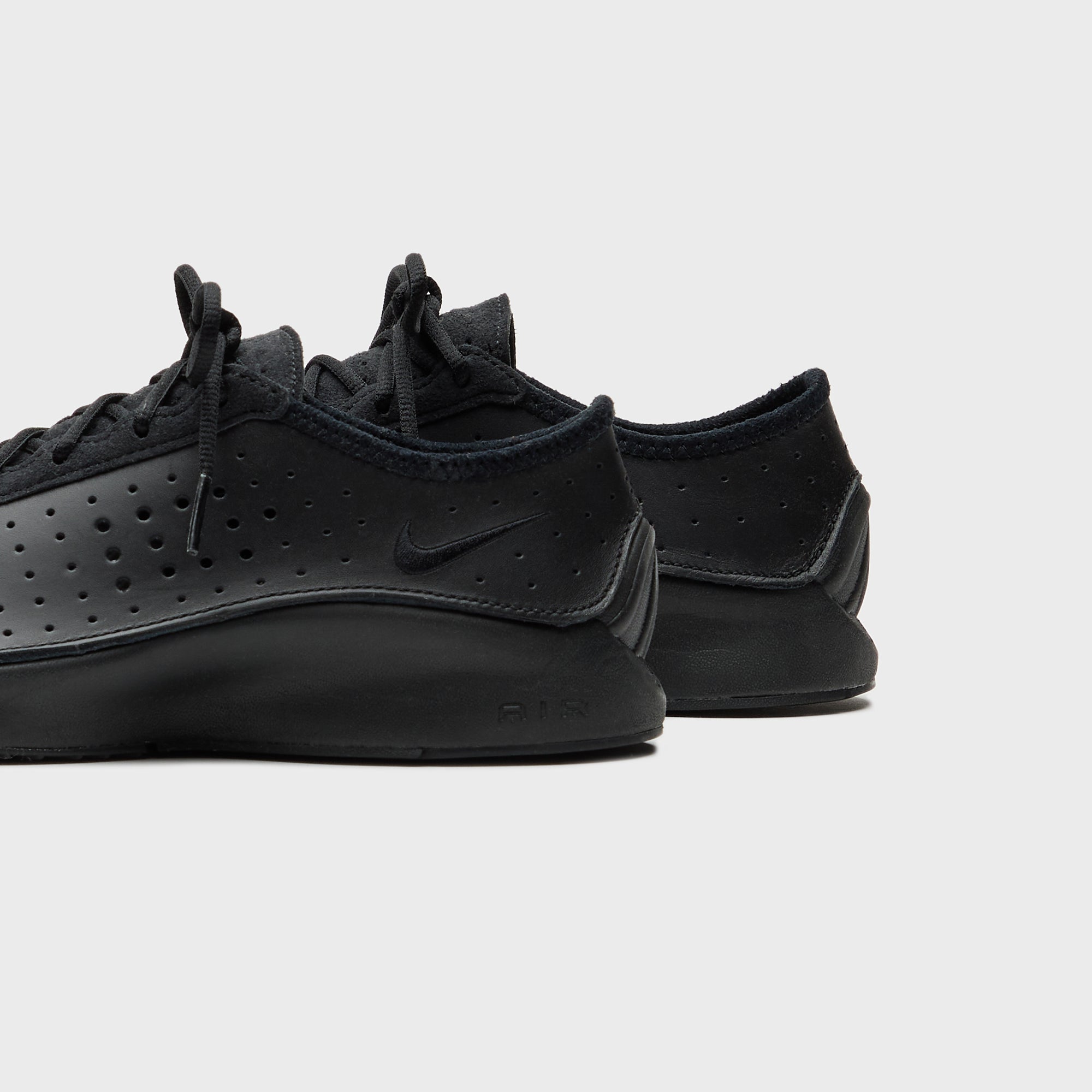 Nike WMNS Air Superfly - Black – Kith