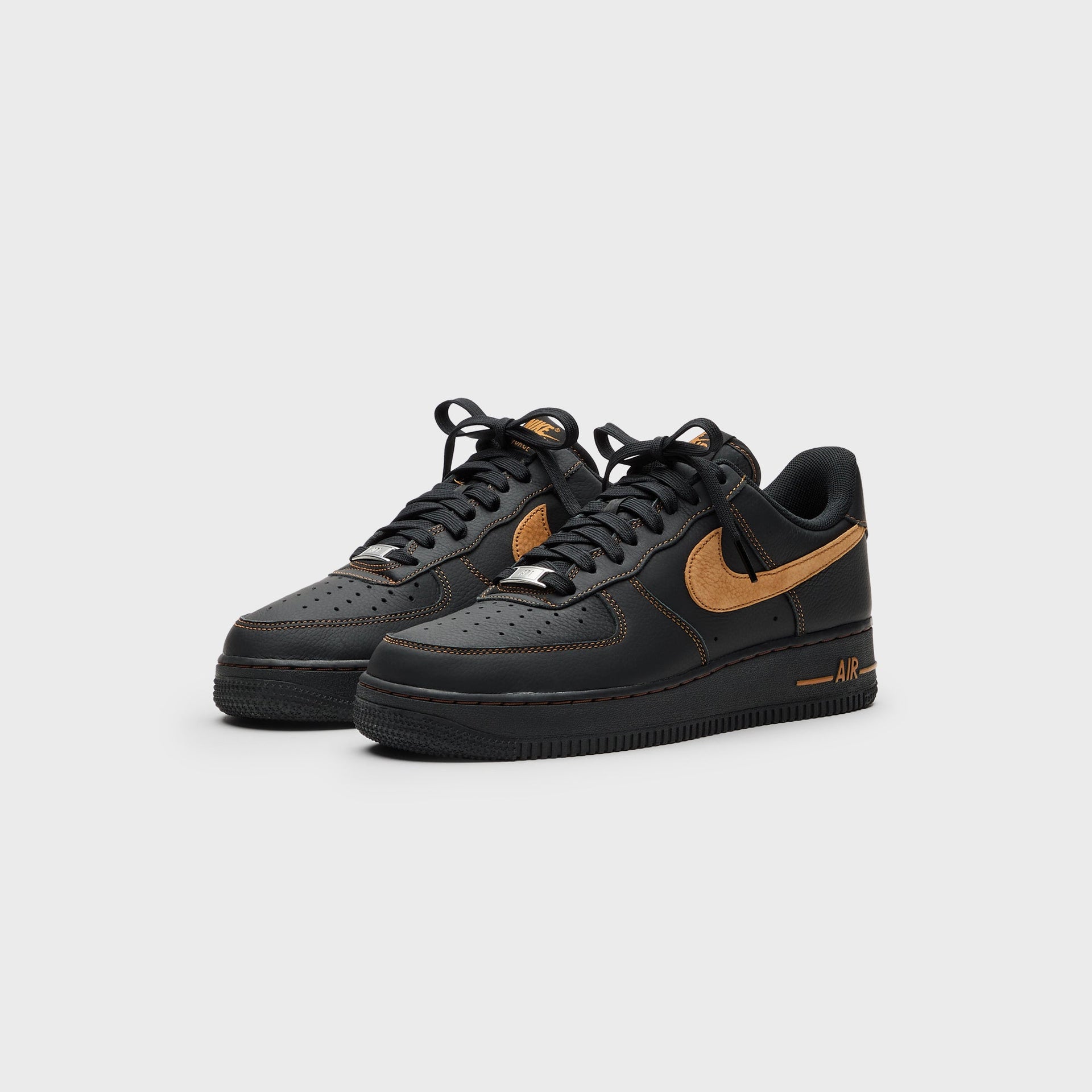 Nike Air Force 1 '07 LV8 - Black / Desert Ochre