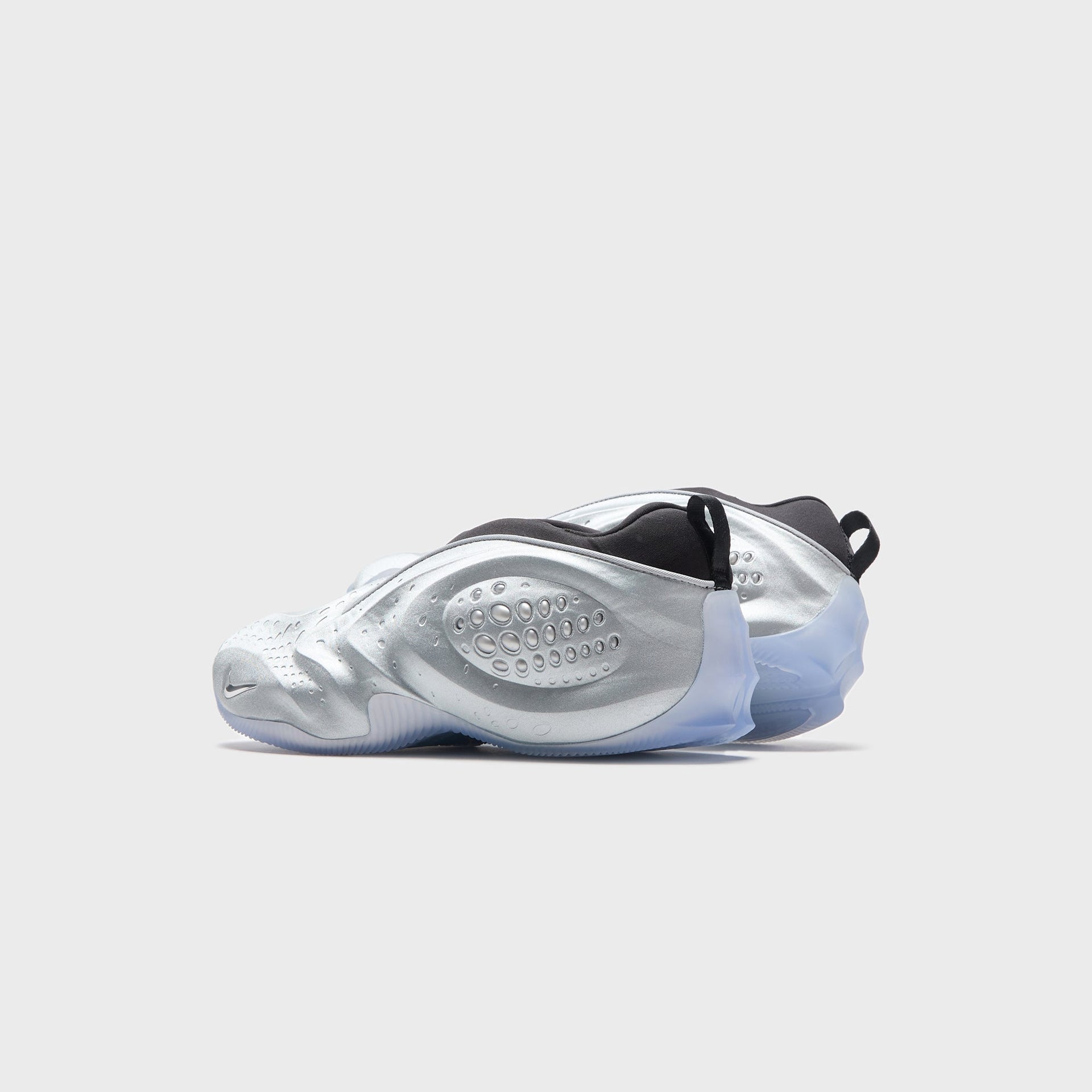 Nike WMNS First Sight Shadow - Metallic Silver