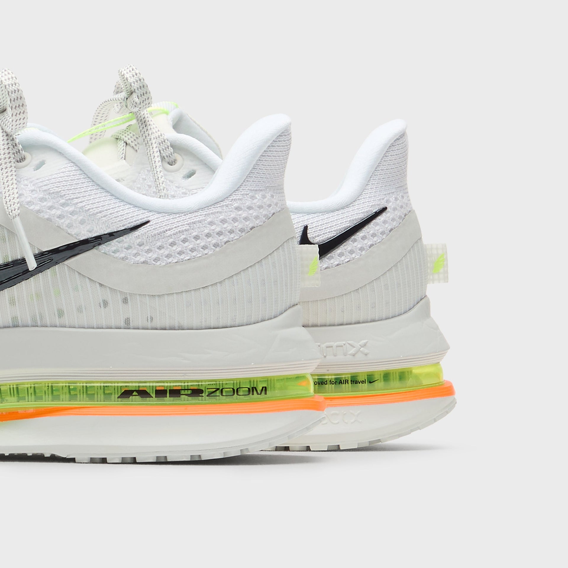Nike Pegasus Premium - White / Off-White / Volt / Black