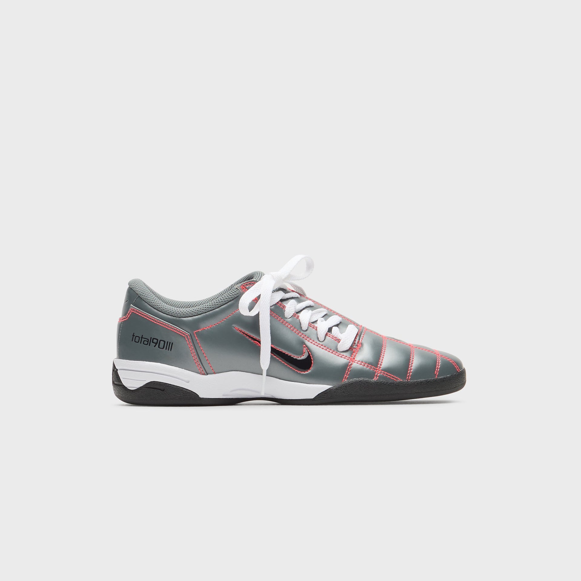 Nike Total 90 - Smoke Grey / Black / Bright Crimson / White