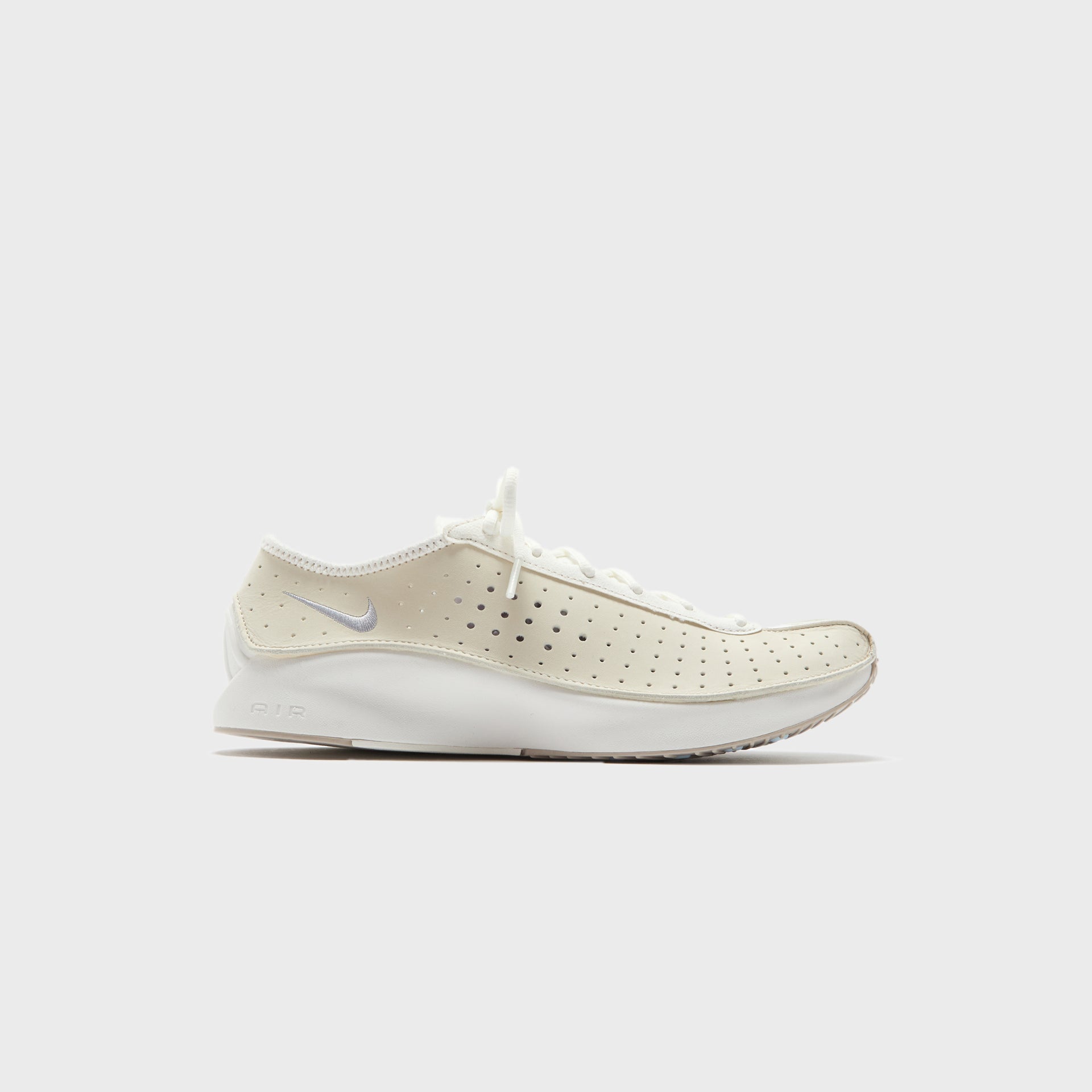 NKHQ7955 100WNikeAirSuperflySuedeCoconutMilkMetallicSilverSailClassicStoneCobaltTint 0574
