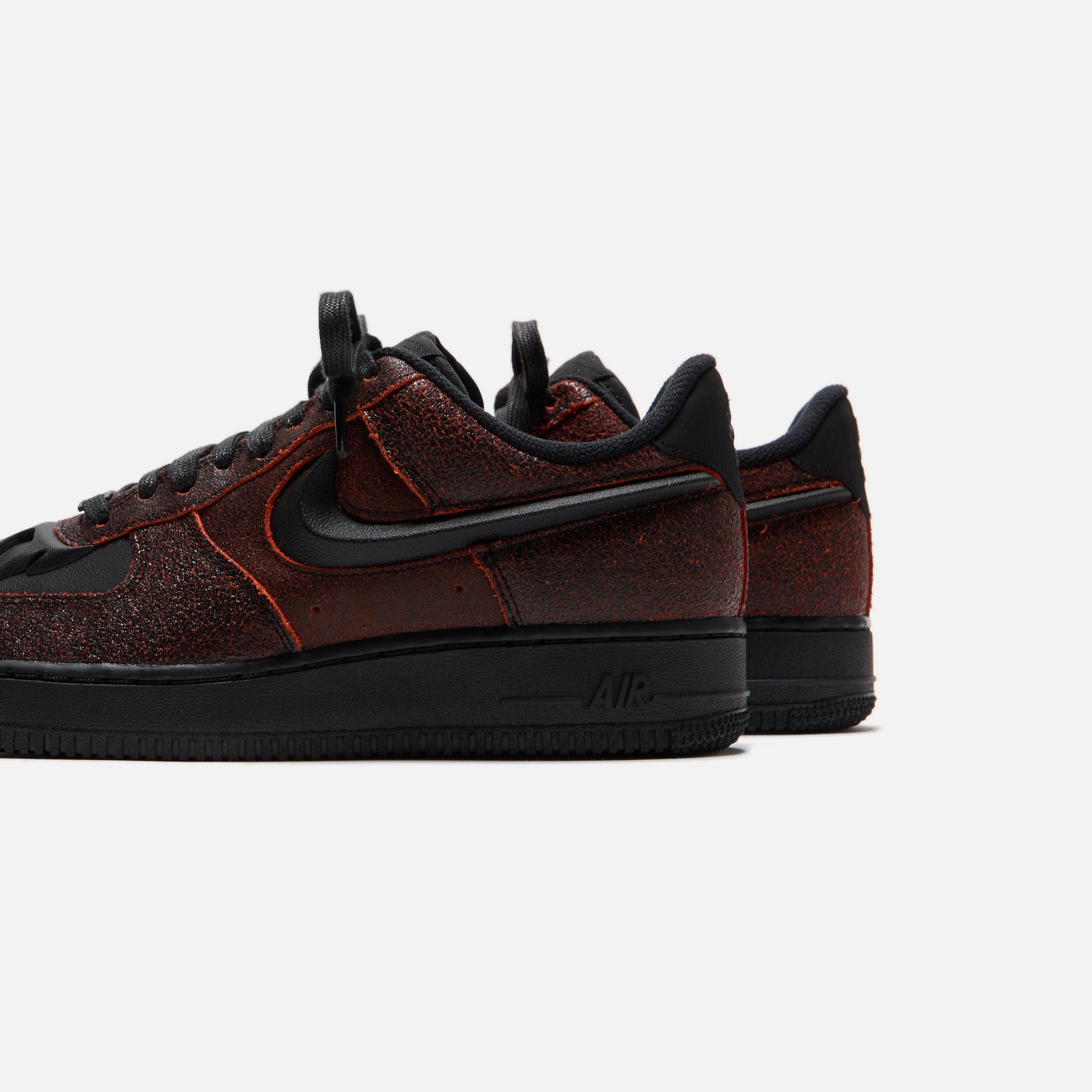 Nike Air Force 1 Low - Black / Crimson