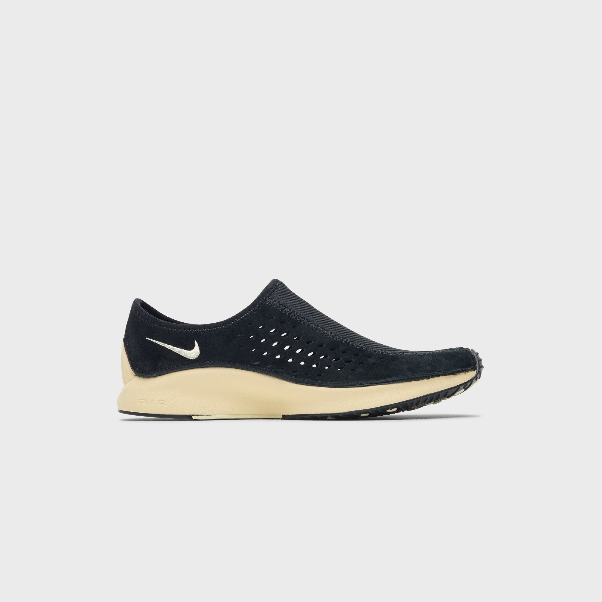 Nike WMNS Air Superfly Moc - Black / Muslin – Kith