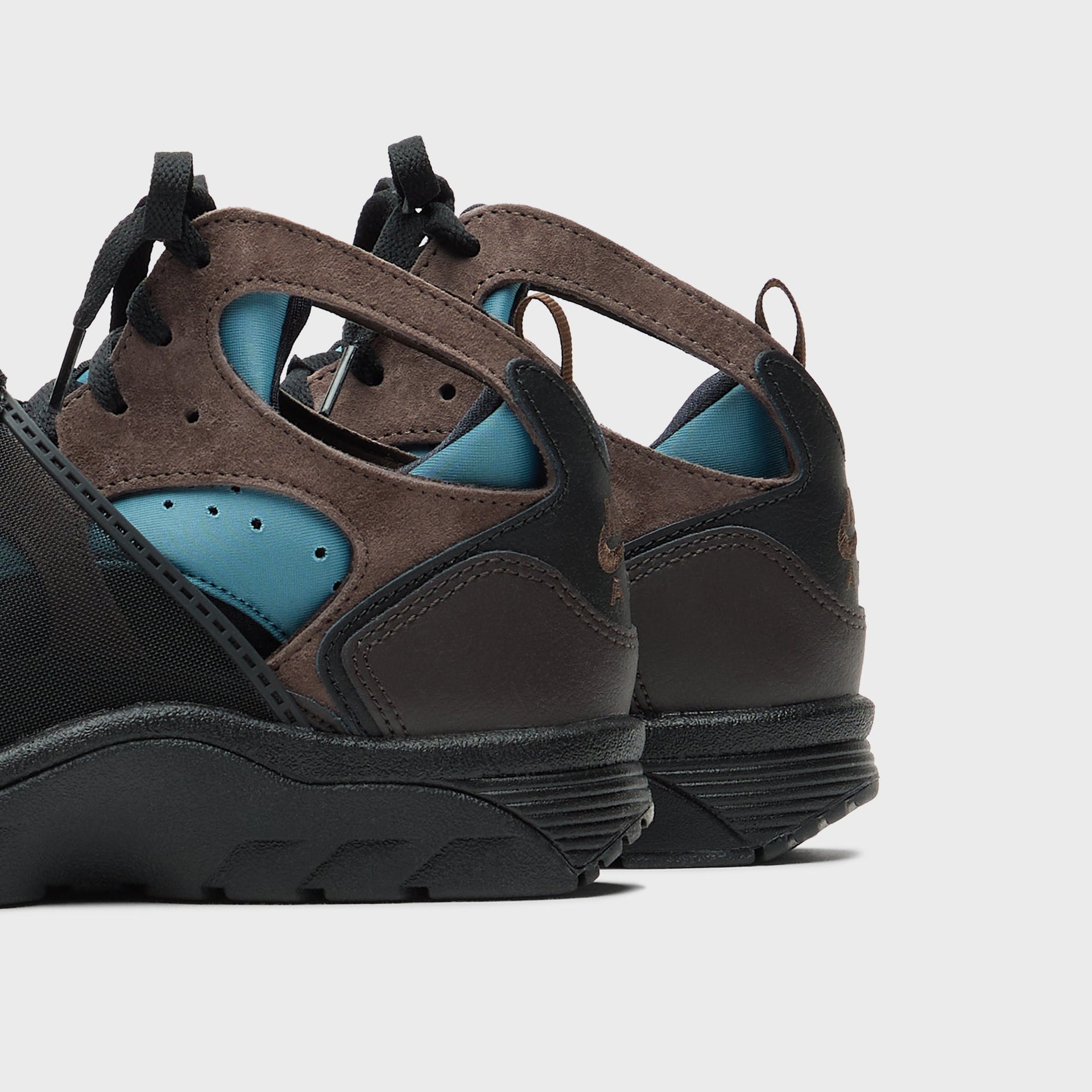 Nike Air Trainer Huarache - Black / Baroque Brown / Smokey Blue
