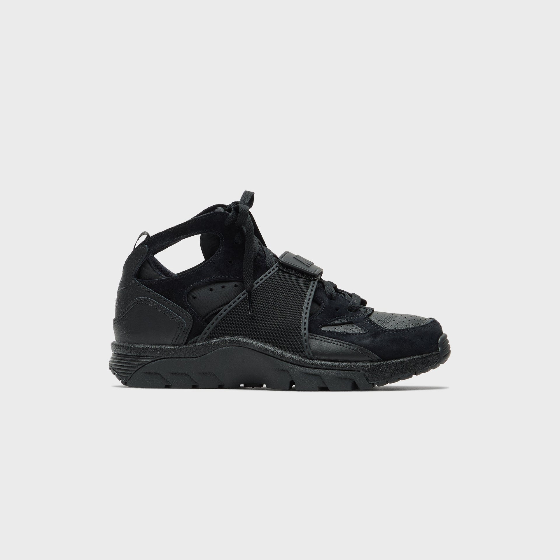 Nike Air Trainer Huarache - Black / Black
