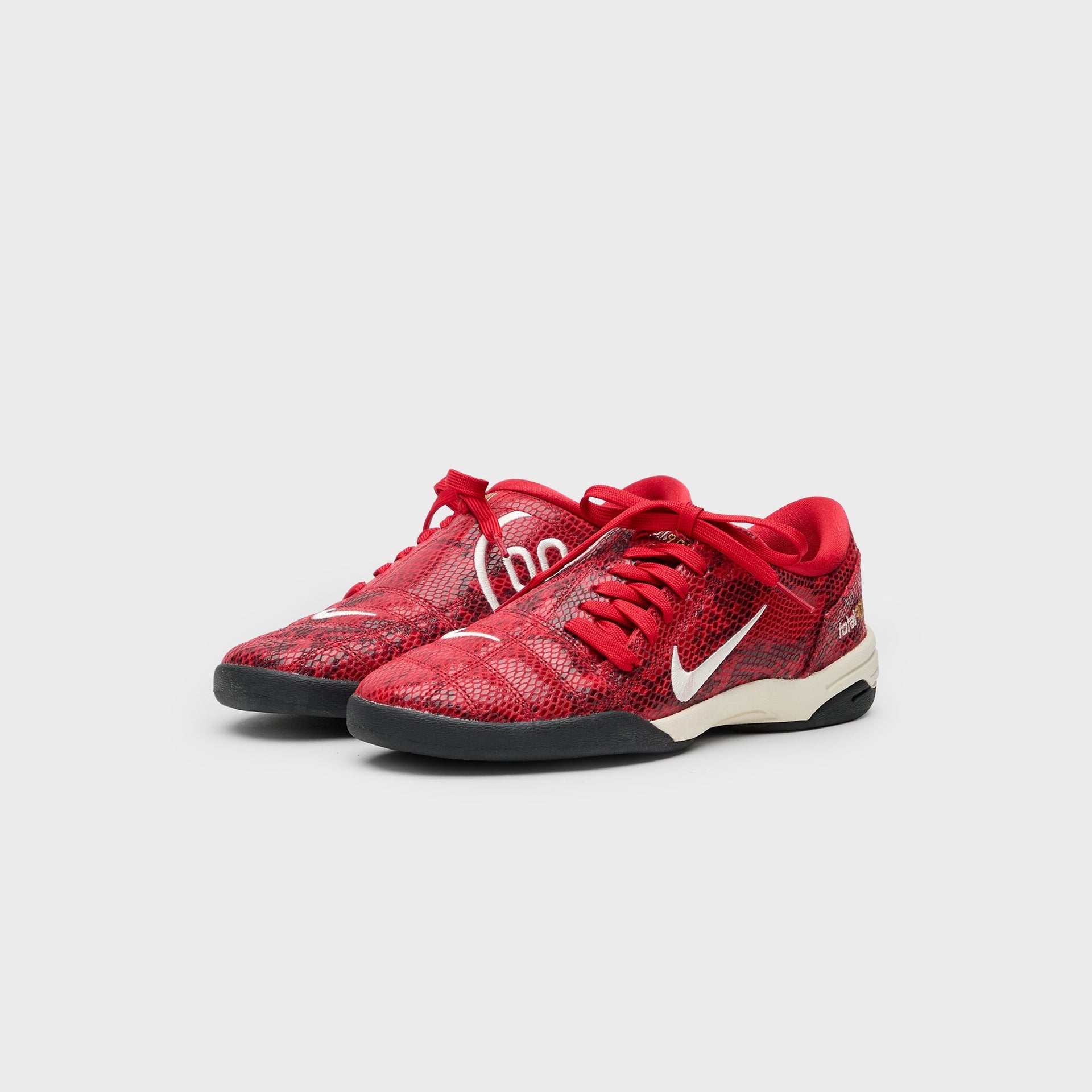 Nike WMNS T90 SE - Fire Red / Pale Ivory / Black