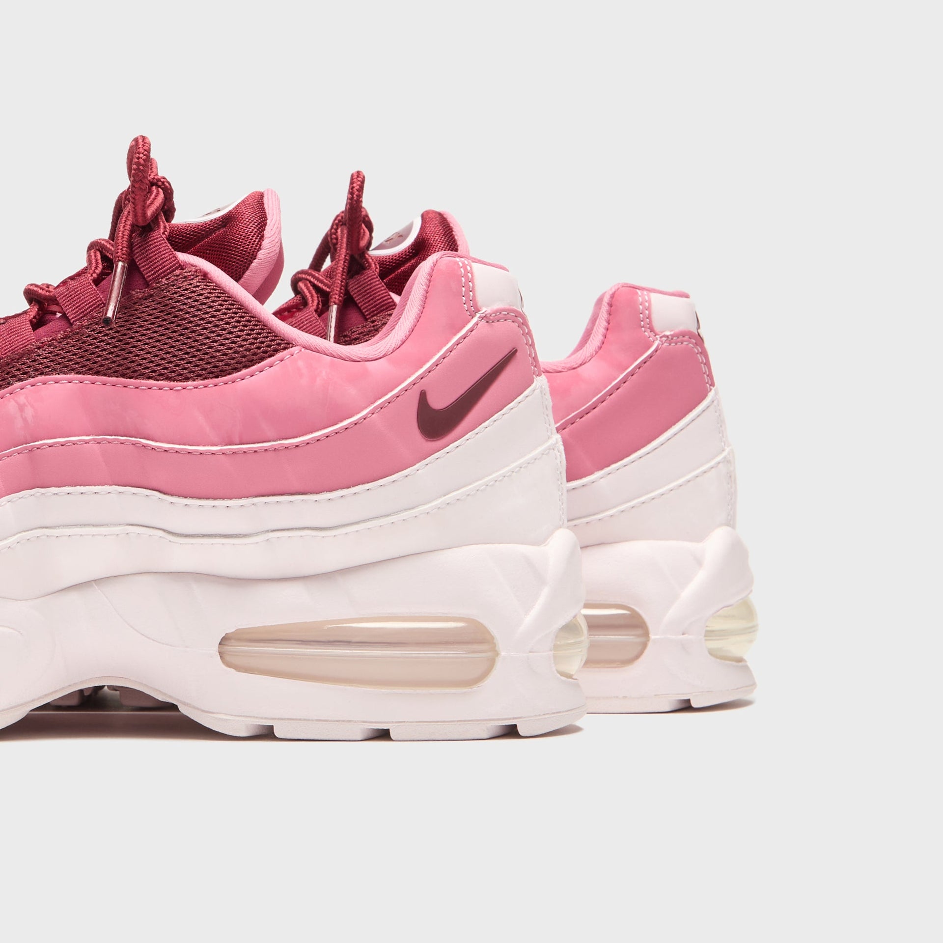 Nike WMNS Air Max 95 Big Bubble - Team Red / Pearl Pink / Peony