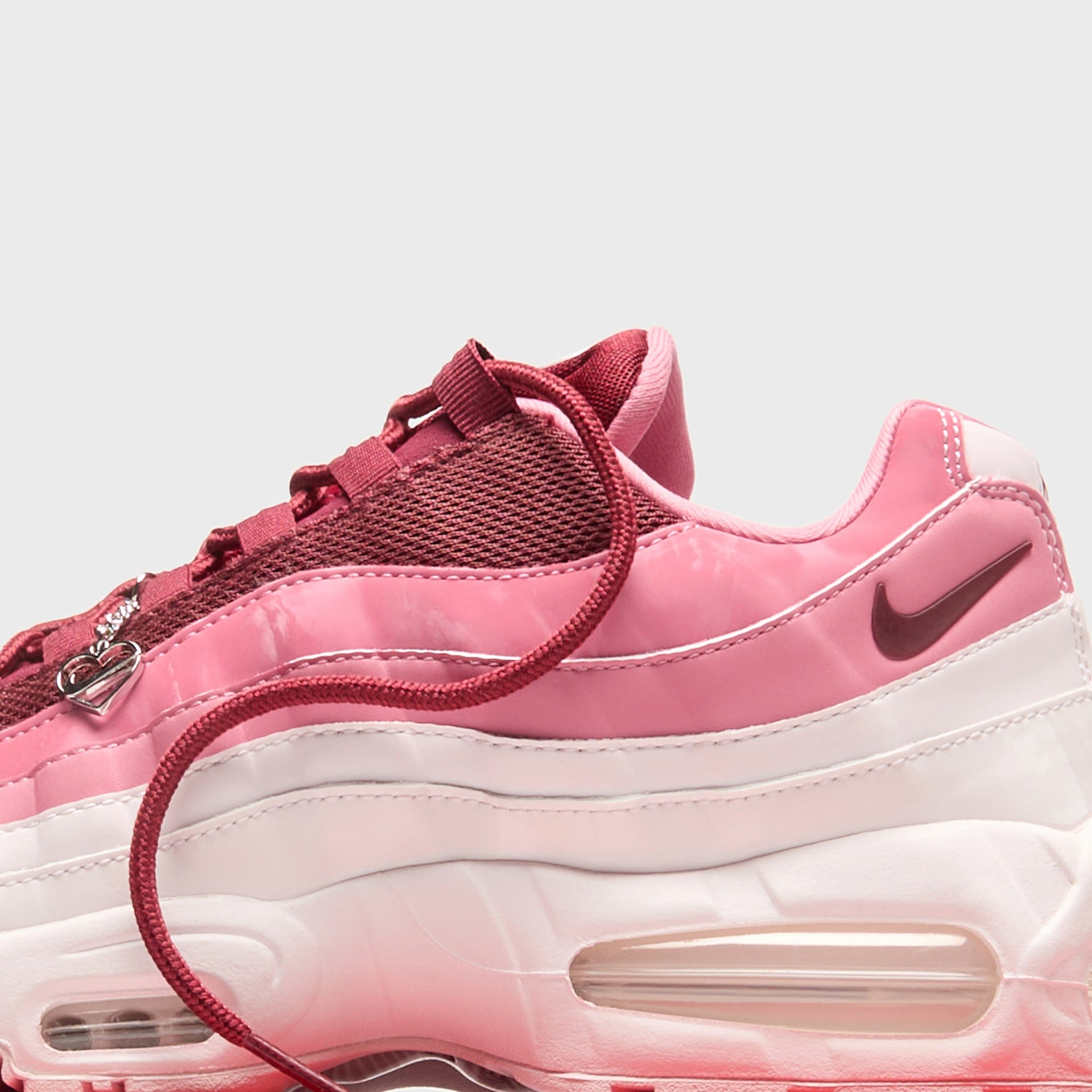 Nike WMNS Air Max 95 Big Bubble - Team Red / Pearl Pink / Peony