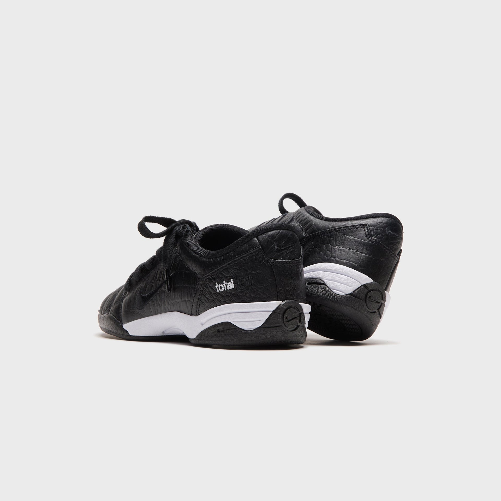 Nike WMNS Total 90 - Black / Black / White
