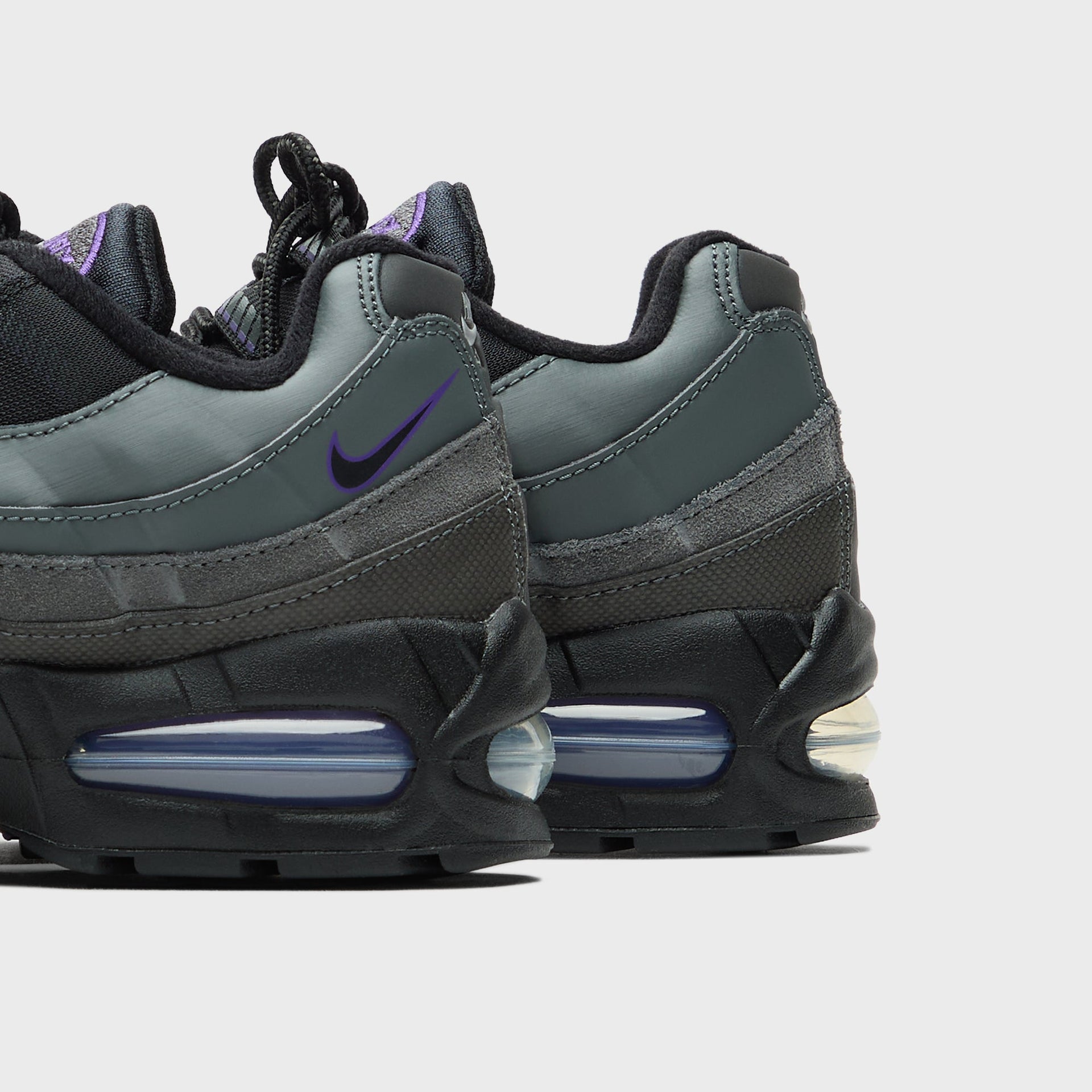 Nike Air Max 95 OG - Iron Grey / Black / Wild Grape / White