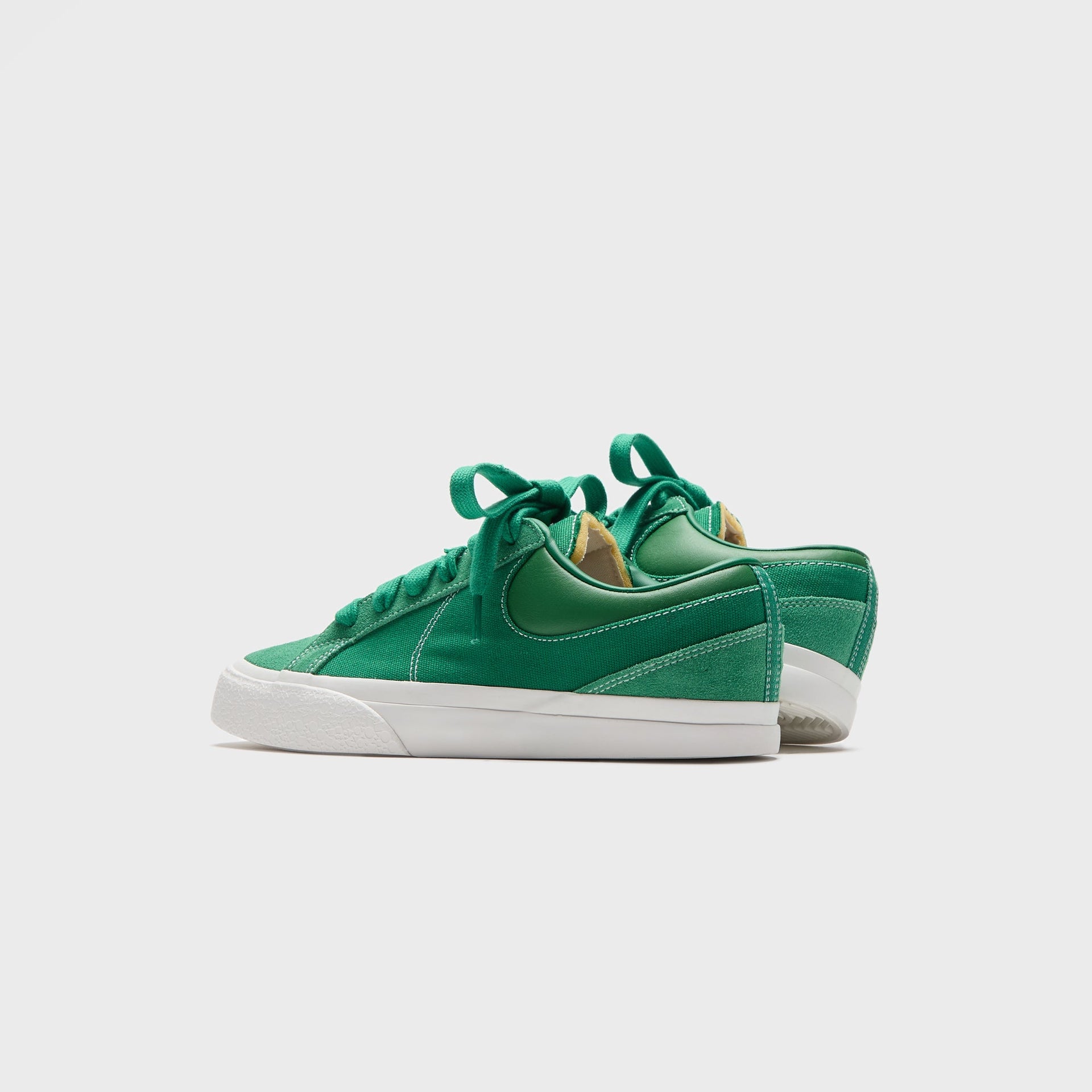 Nike Blazy - Pine Green / Sail / White
