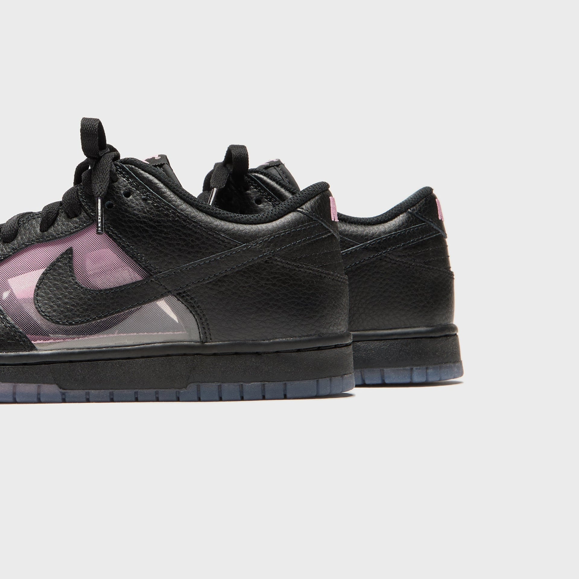 Nike Dunk Low Retro PRM - Black / Pink Rise