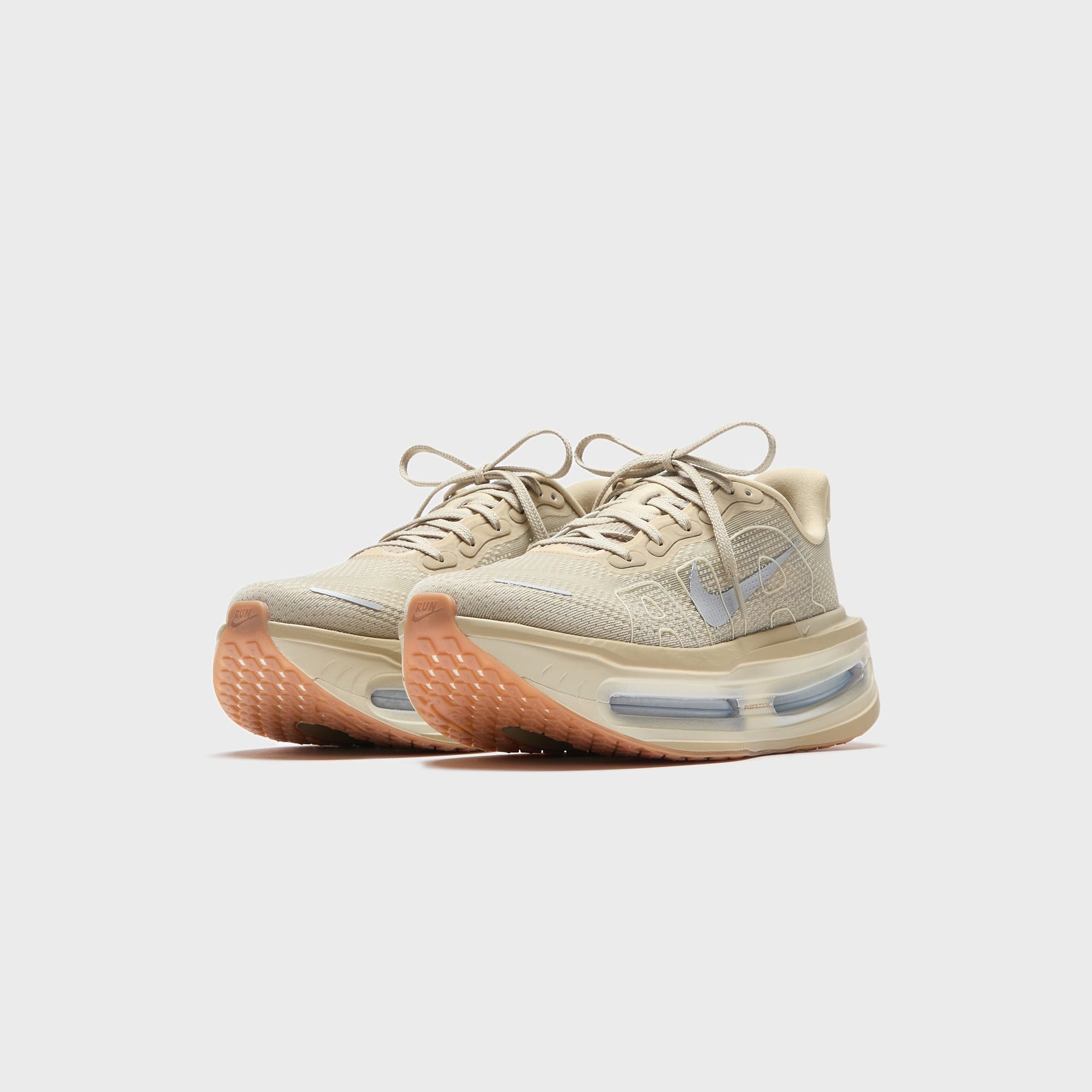 Nike Vomero Premium - Desert Khaki / Light Khaki / Coconut Milk / Reflect Silver