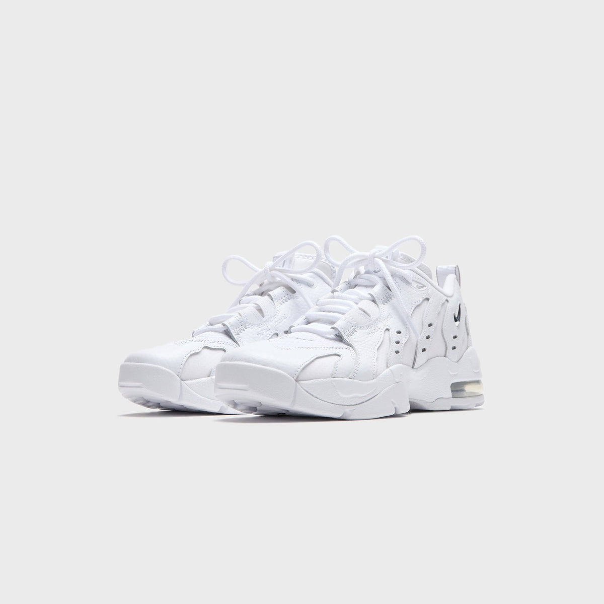 Nike Air DT Max '96 Low - White / Light Smoke Grey / Metallic Silver
