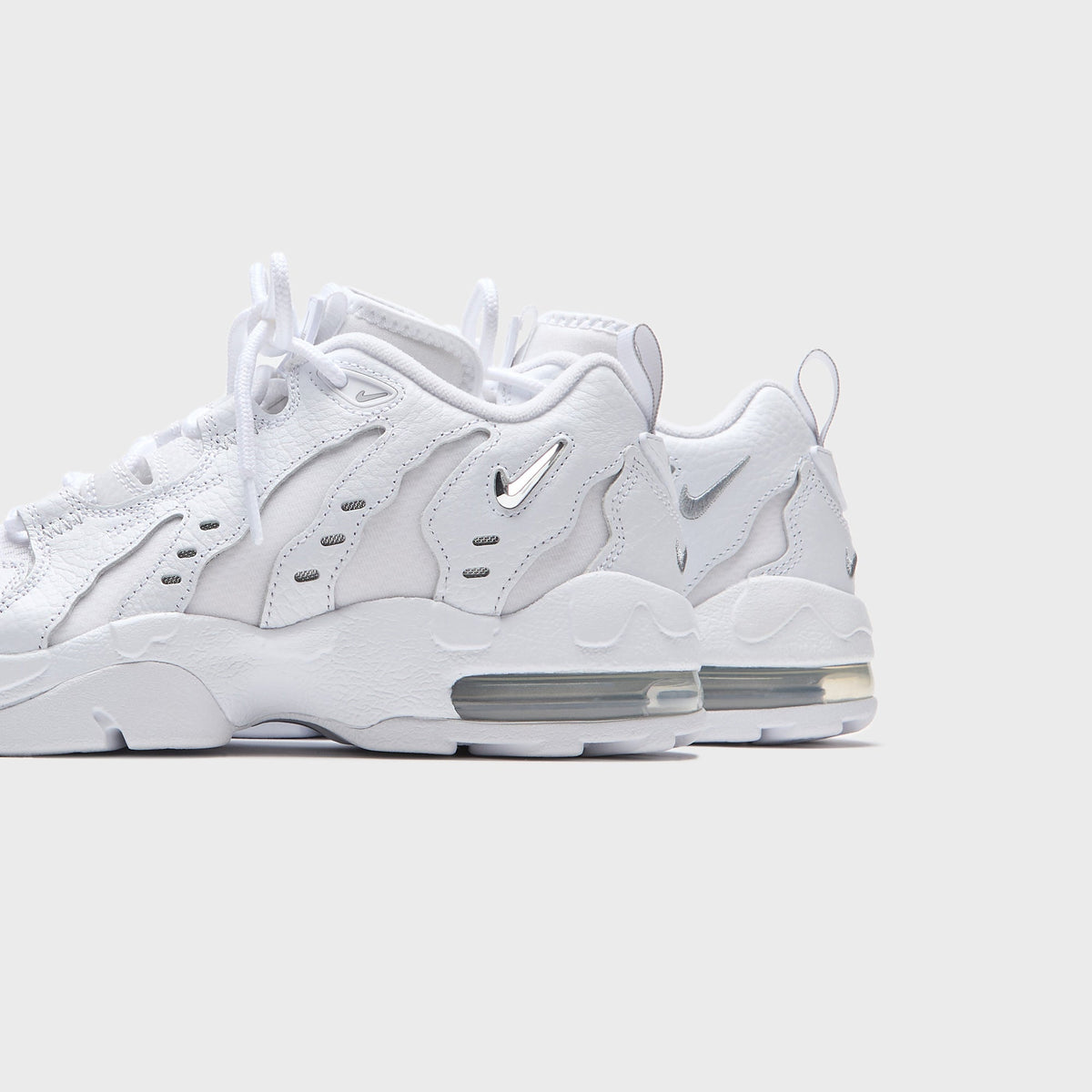Nike Air DT Max '96 Low - White / Light Smoke Grey / Metallic Silver