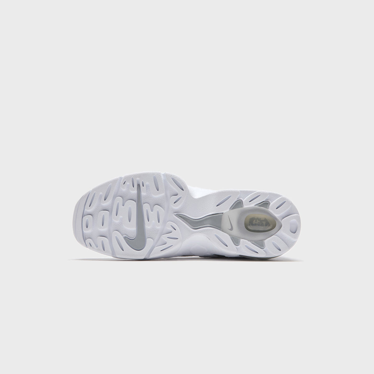 Nike Air DT Max '96 Low - White / Light Smoke Grey / Metallic Silver