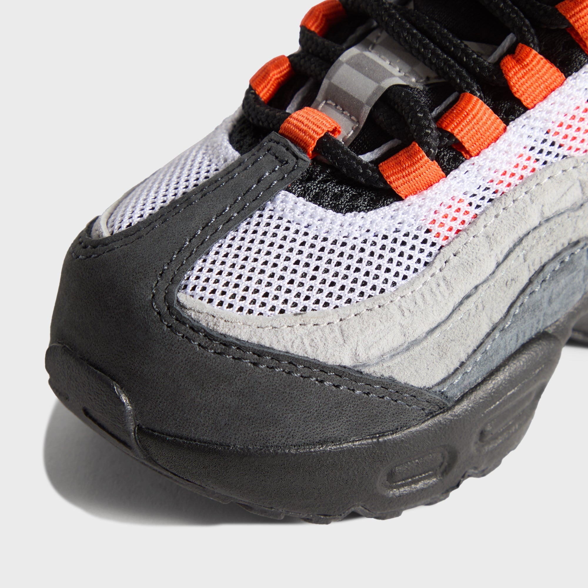Kith for Nike TD Air Max 95 - Anthracite / Dark Grey / Stadium Grey