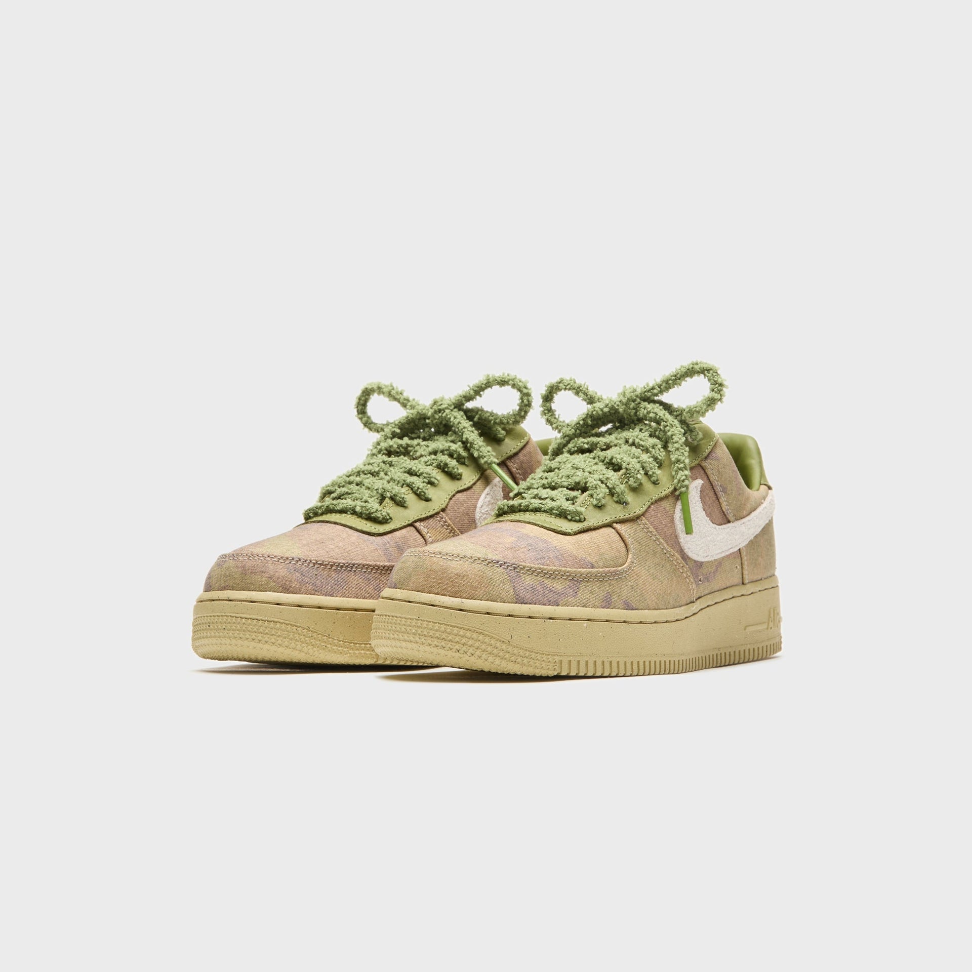 Nike Air Force 1 Low - Asparagus / Wheat Grass / Aluminum / Phantom / Black