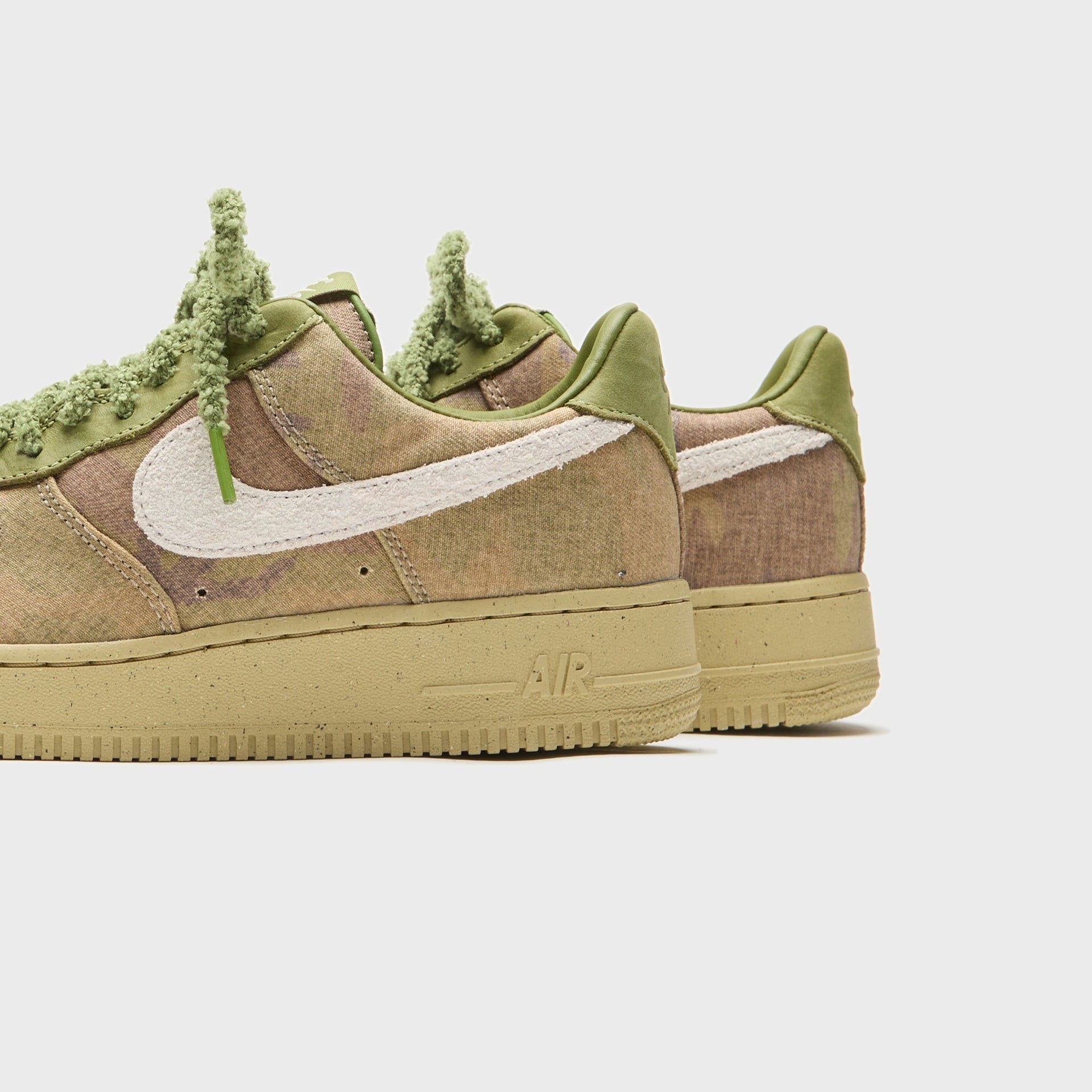 Nike Air Force 1 Low - Asparagus / Wheat Grass / Aluminum / Phantom / Black