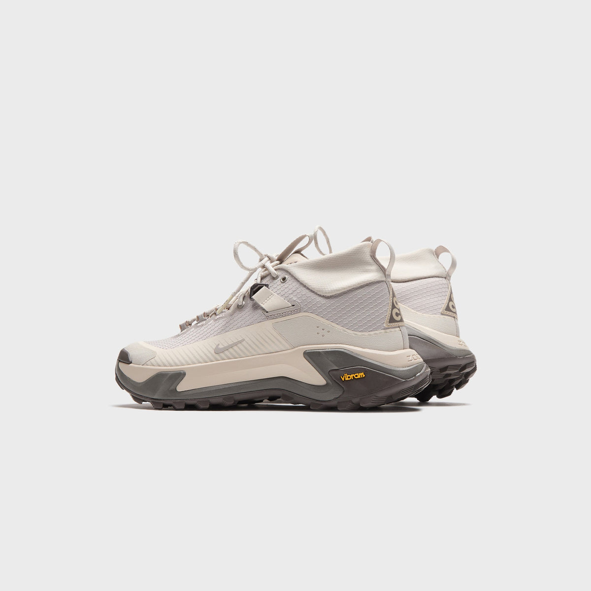 Nike ACG Zegama Hike - Cream II / Light Orewood Brown / Cave Stone