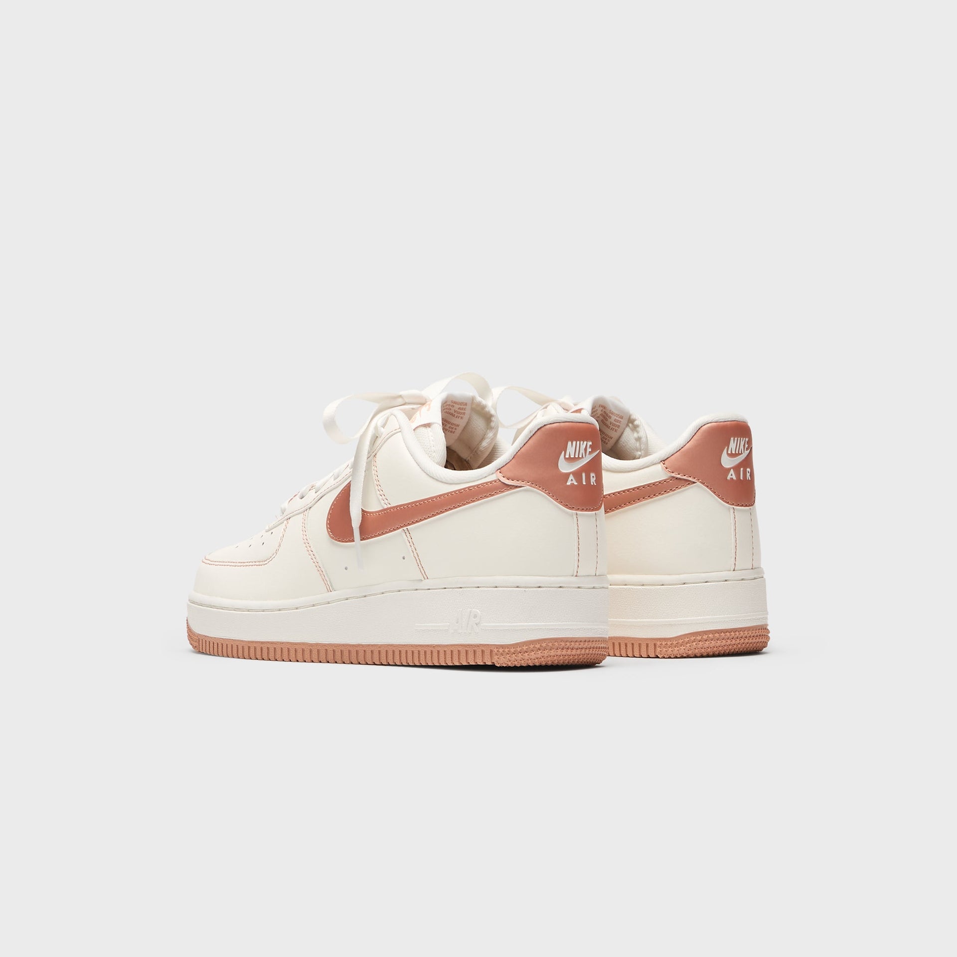 Nike WMNS Air Force 1 '07 - Sail / Rose Gold