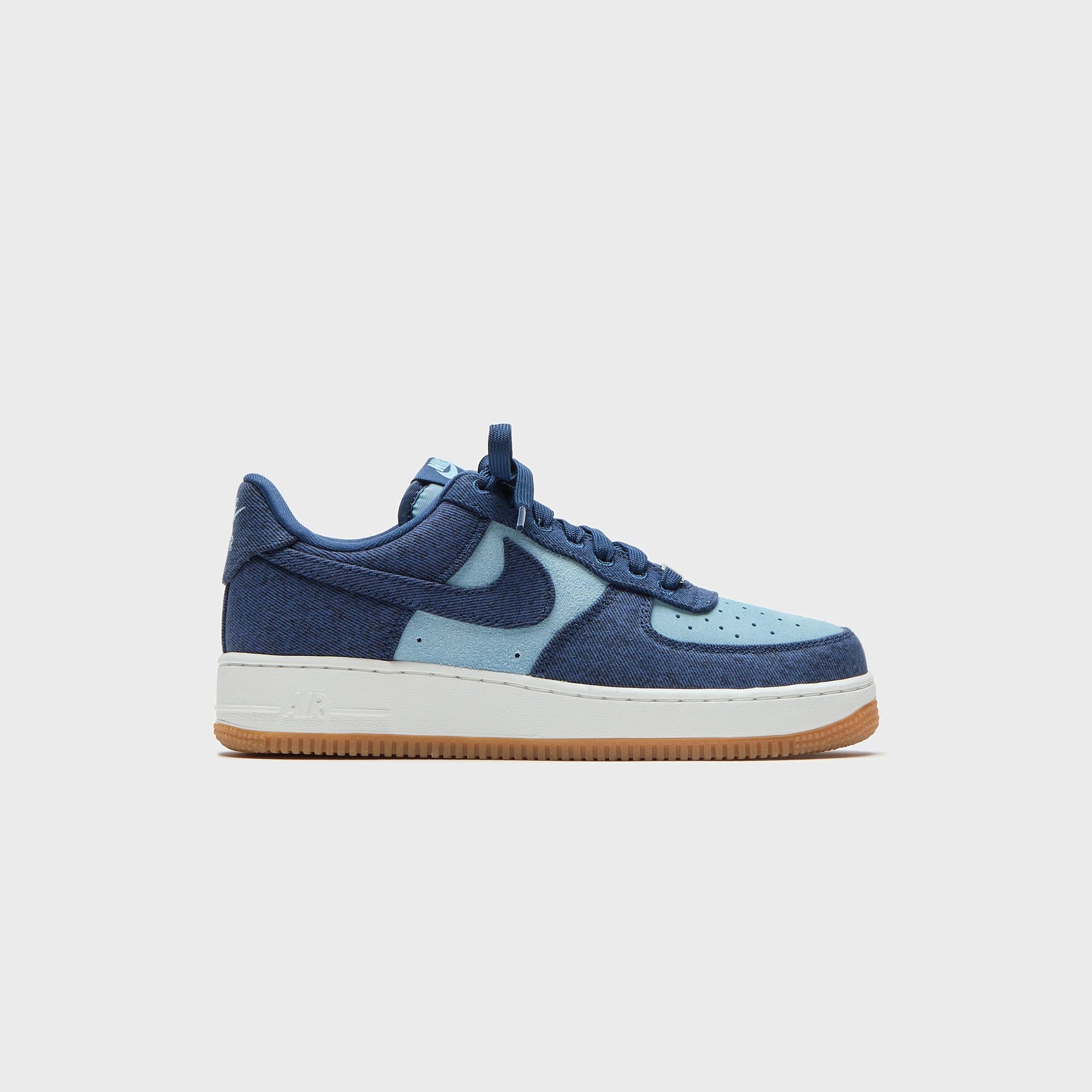 Nike Air Force 1 '07 LV8 - Navy / Worn Blue / Summit White