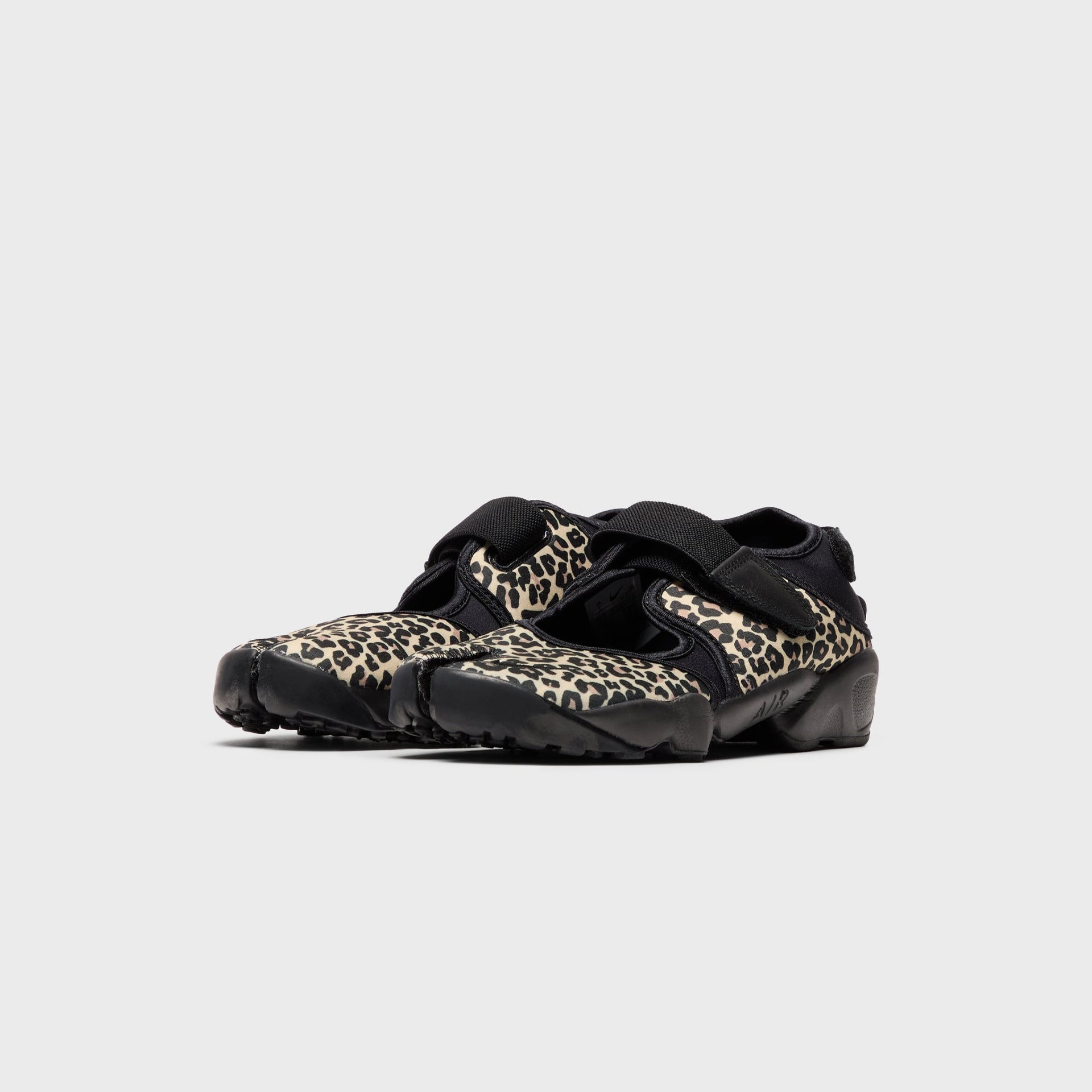 Nike WMNS Air Rift - Black / Hemp