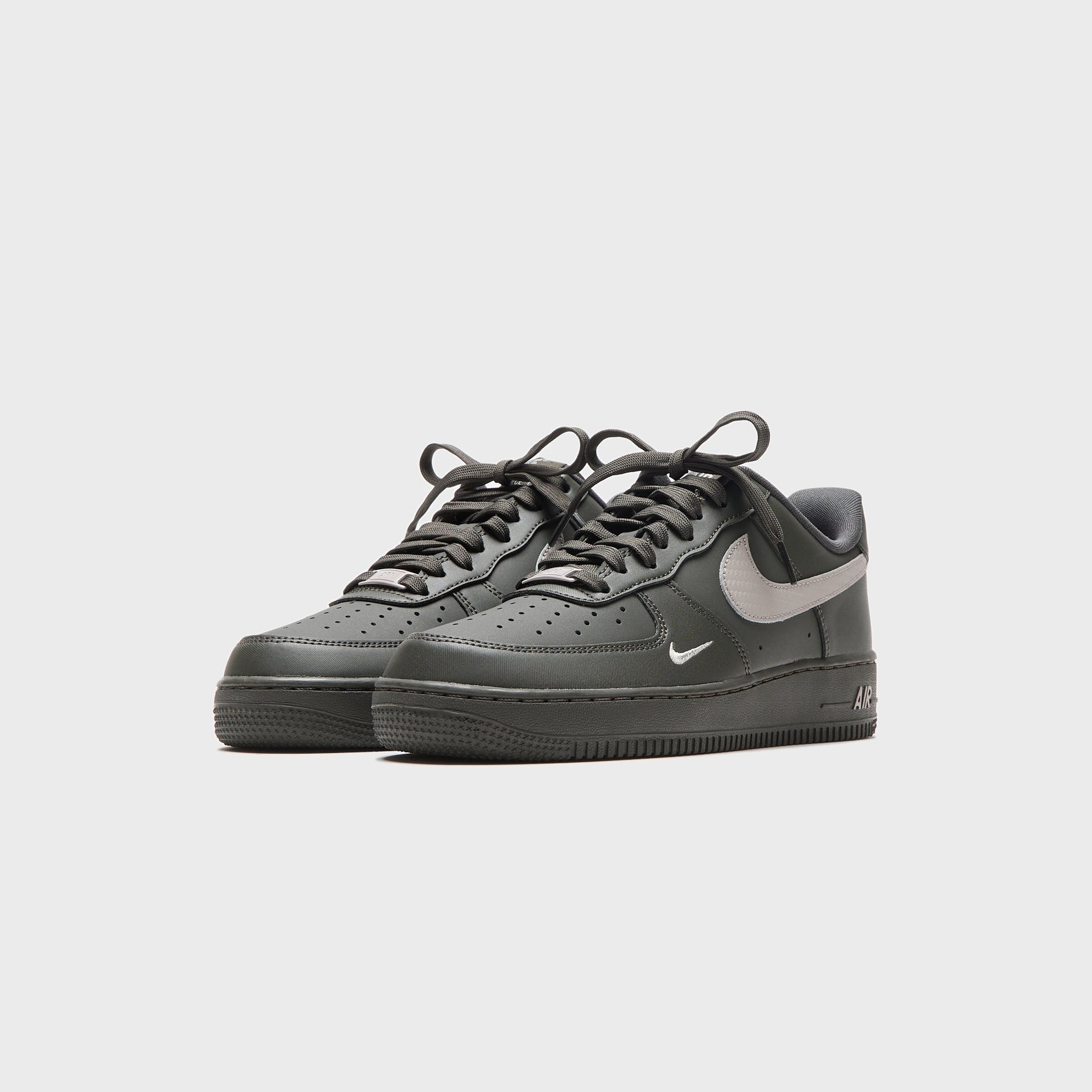 Nike Air Force 1 '07 - Newsprint / College Grey