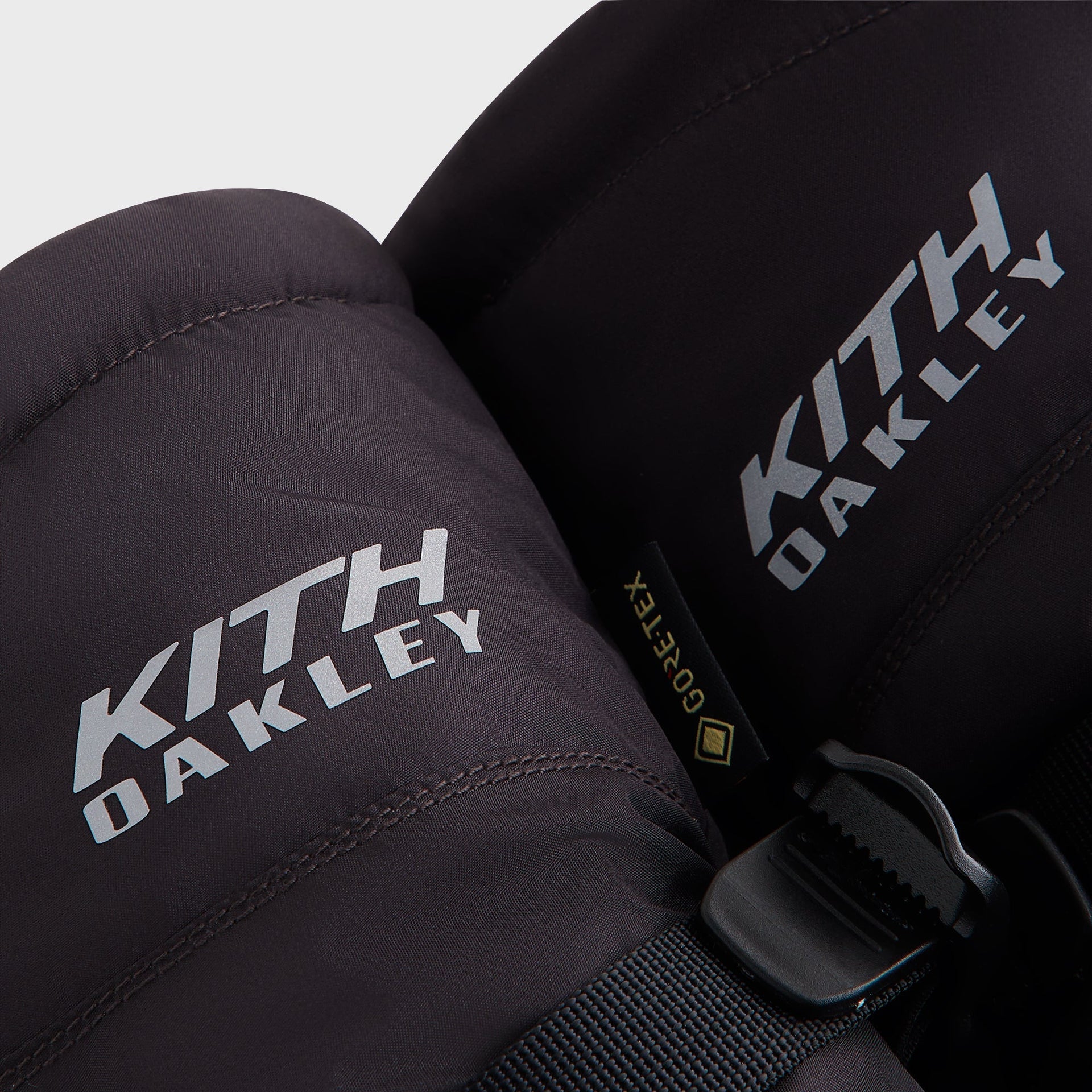 Kith for Oakley Gauntlet Gloves - Kindling - PH