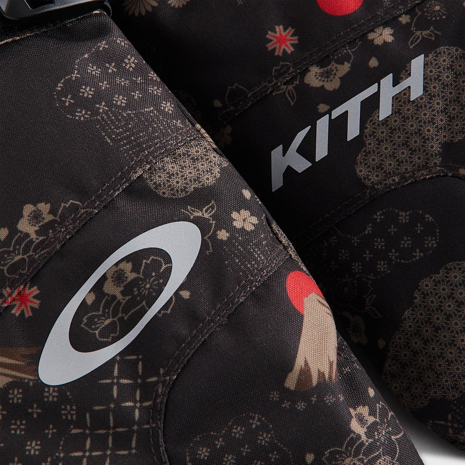 Kith for Oakley Gauntlet Mittens - Espresso - PH