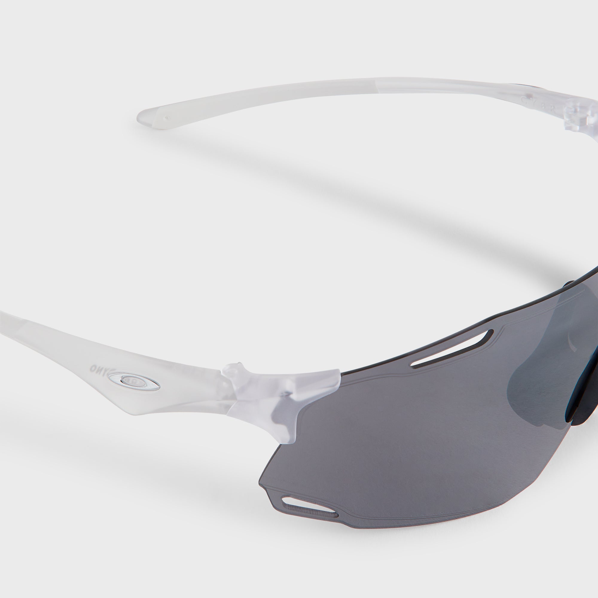 Kith for Oakley Cyber Dyno - White