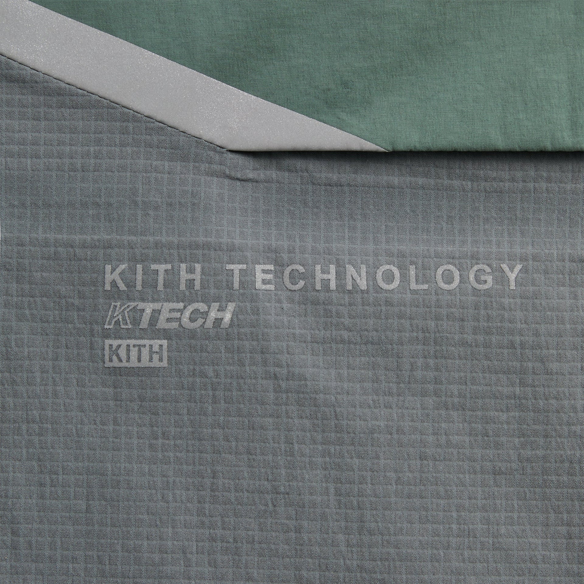 Kith for On Core Jacket - Olive