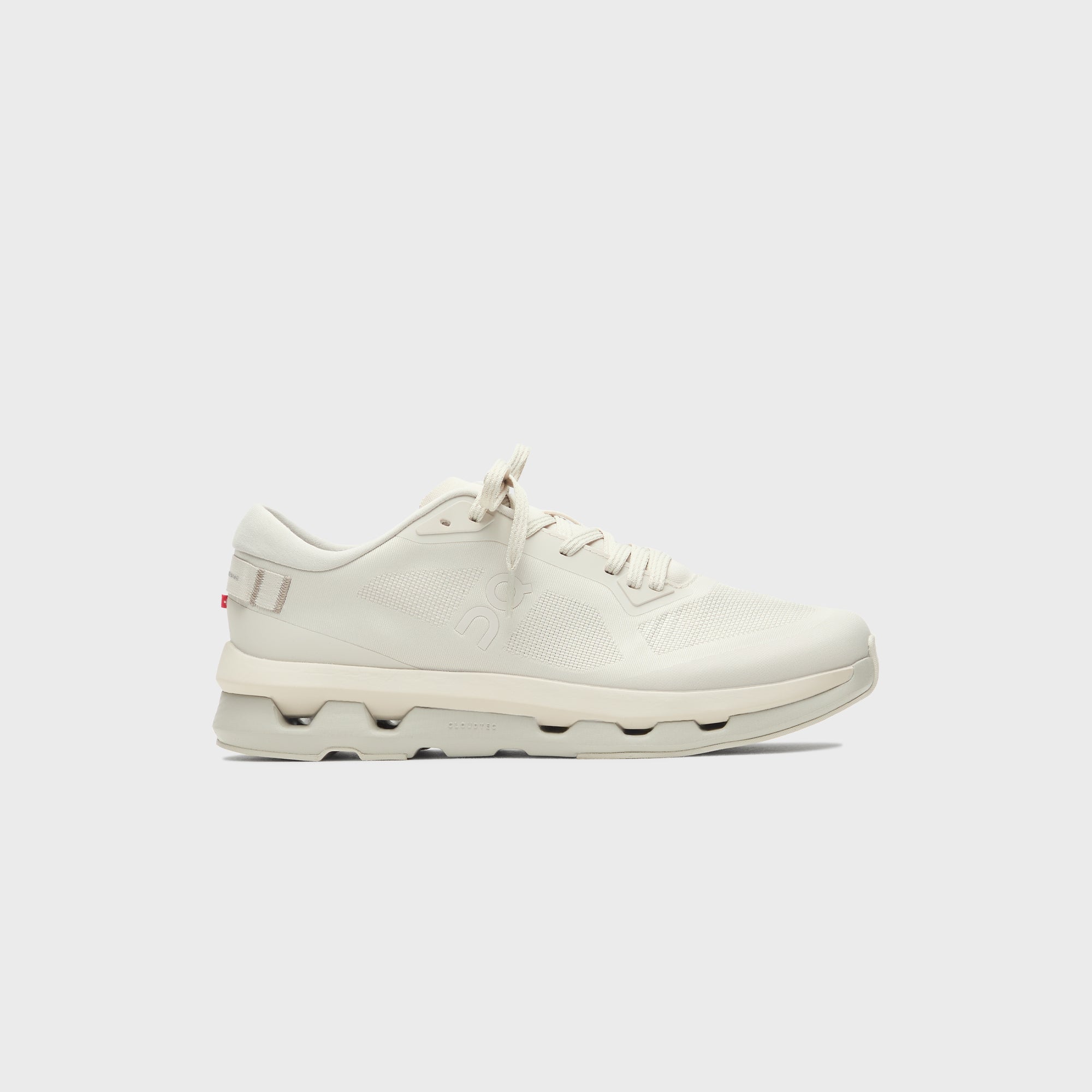 On Running Cloudzone - Pearl / Truffle – Kith