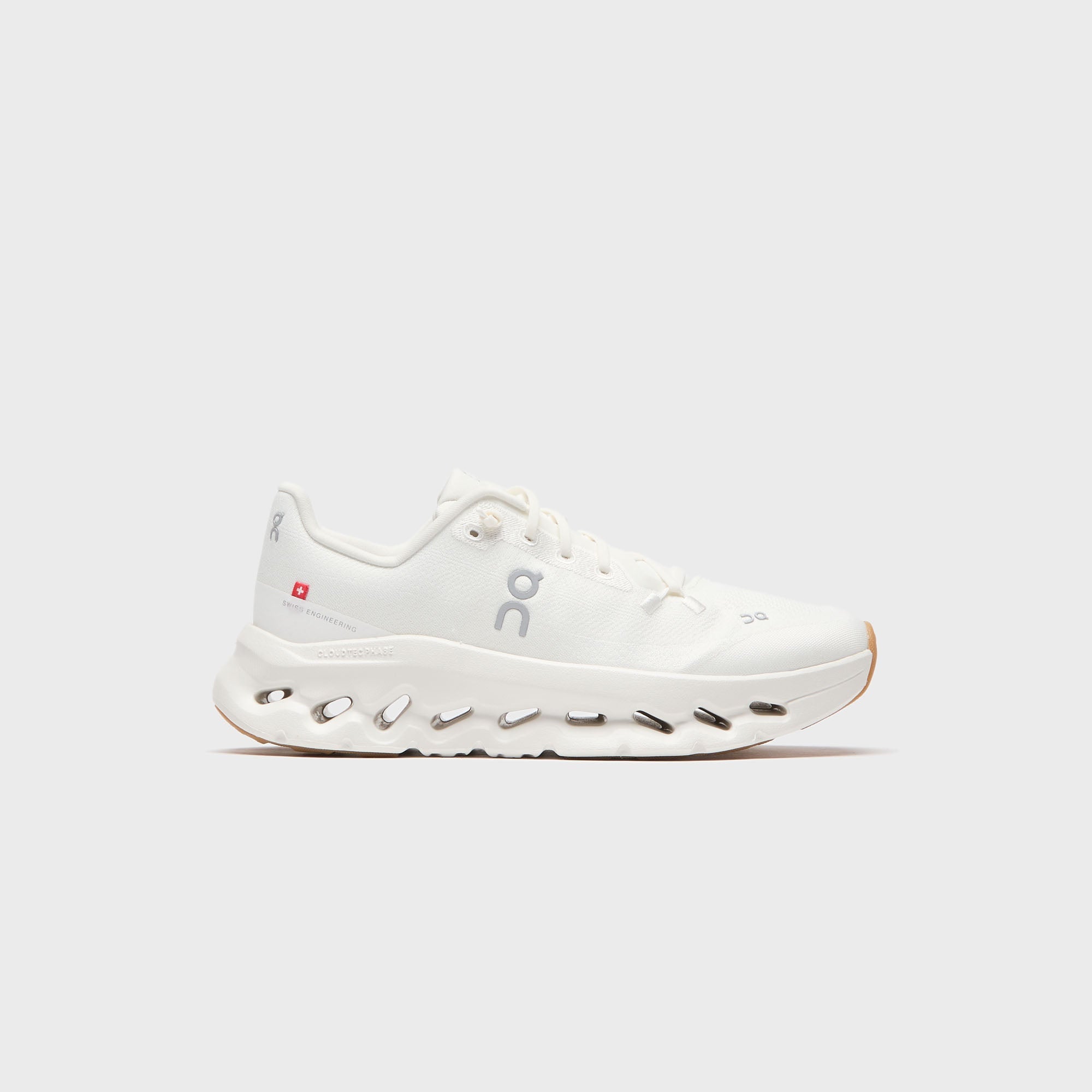 On Running WMNS Cloudtilt - White / Ivory – Kith