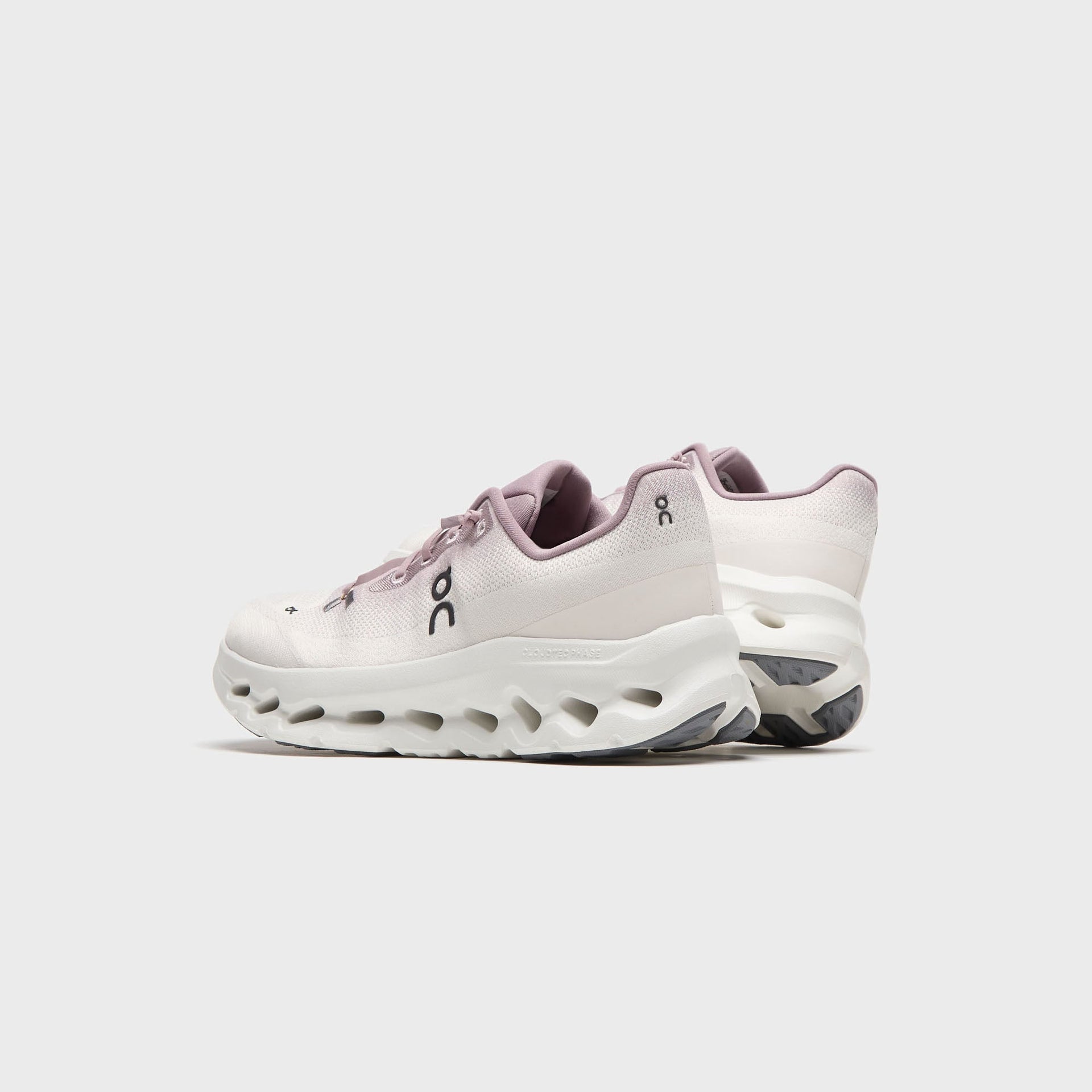 On Running WMNS Cloudtilt - Heron / Dew