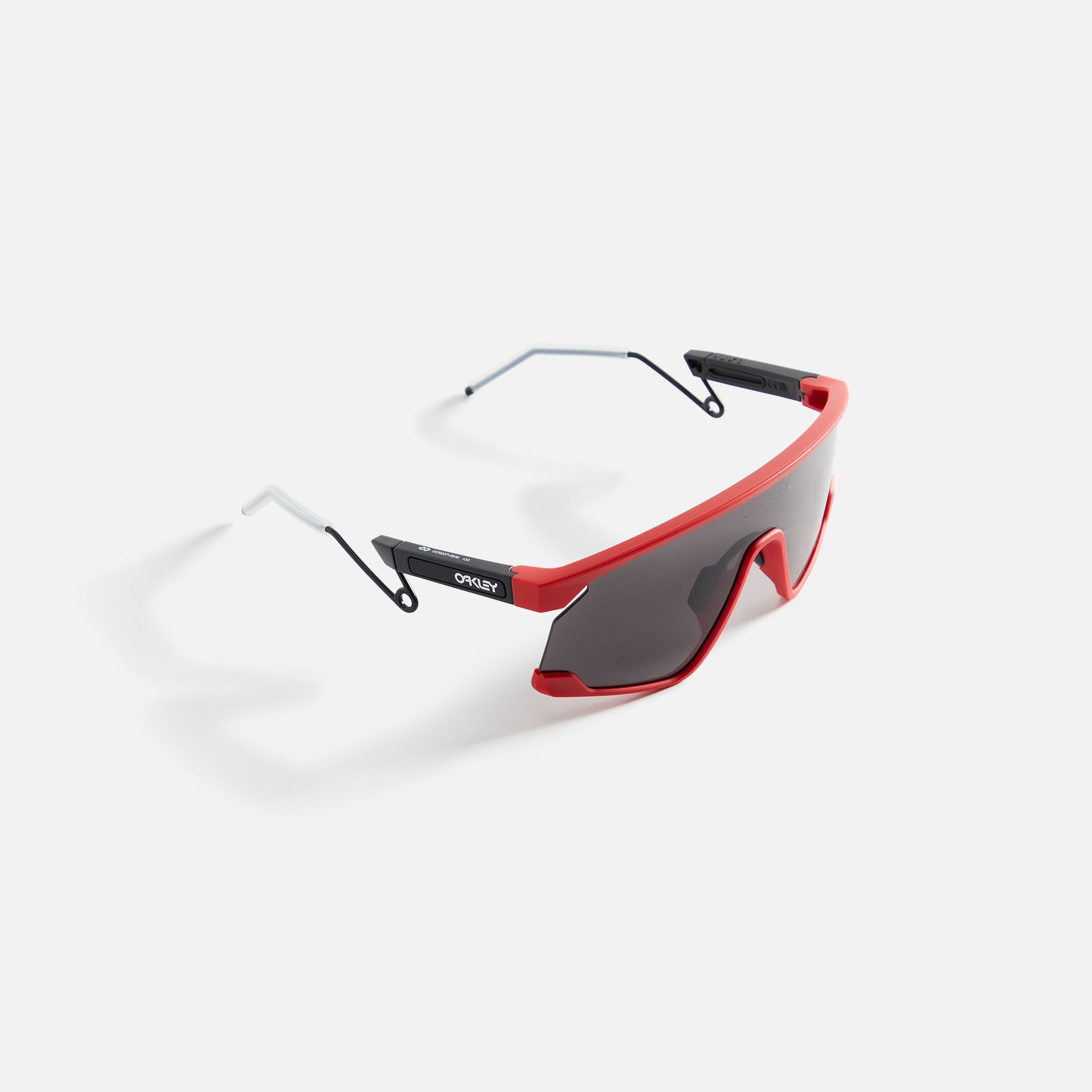 Oakley x Sunset BXTR Metal FP Matte Redline - Prizm Grey